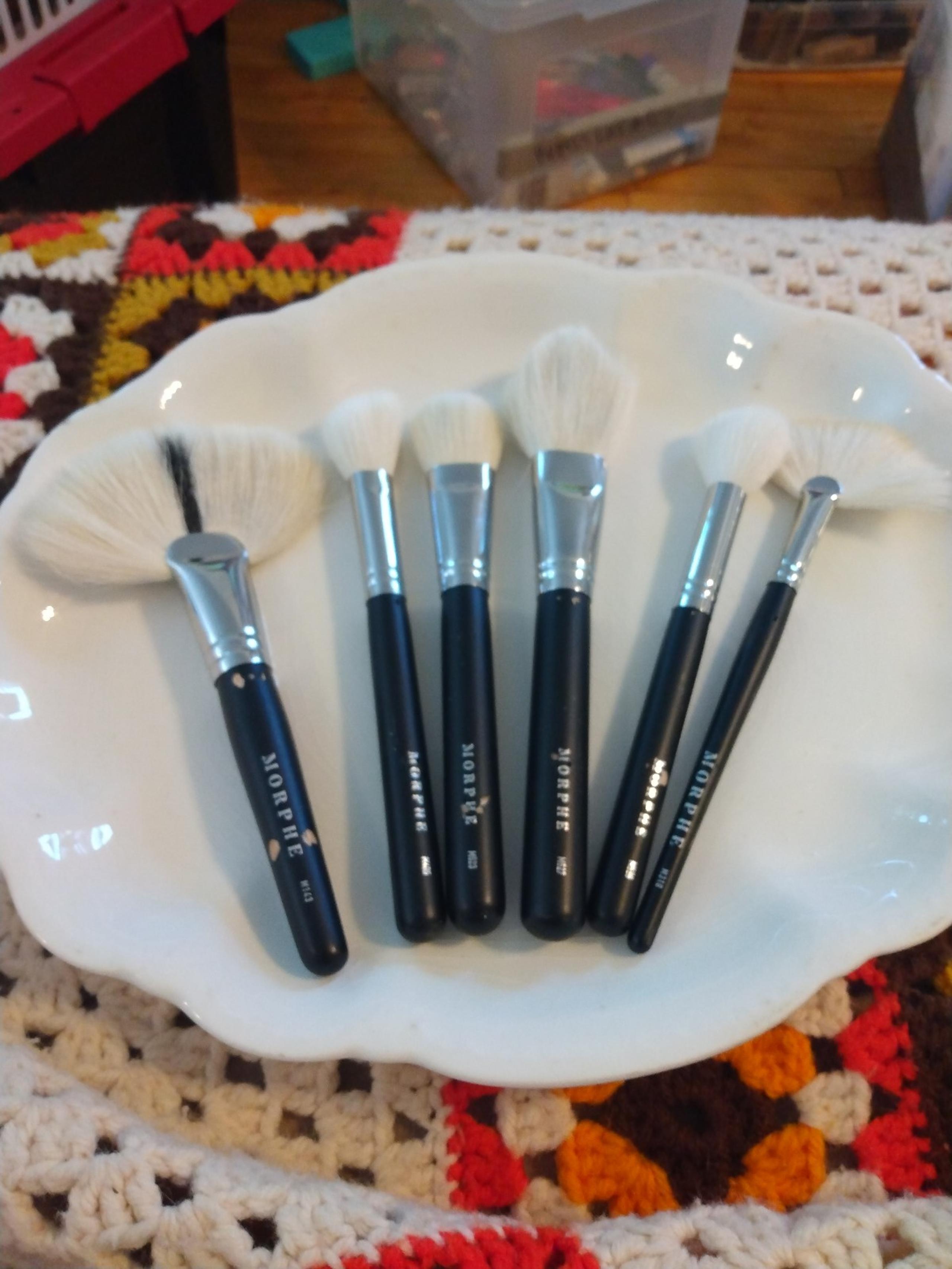 6pc MORPHE Cosmetics makeup brushes