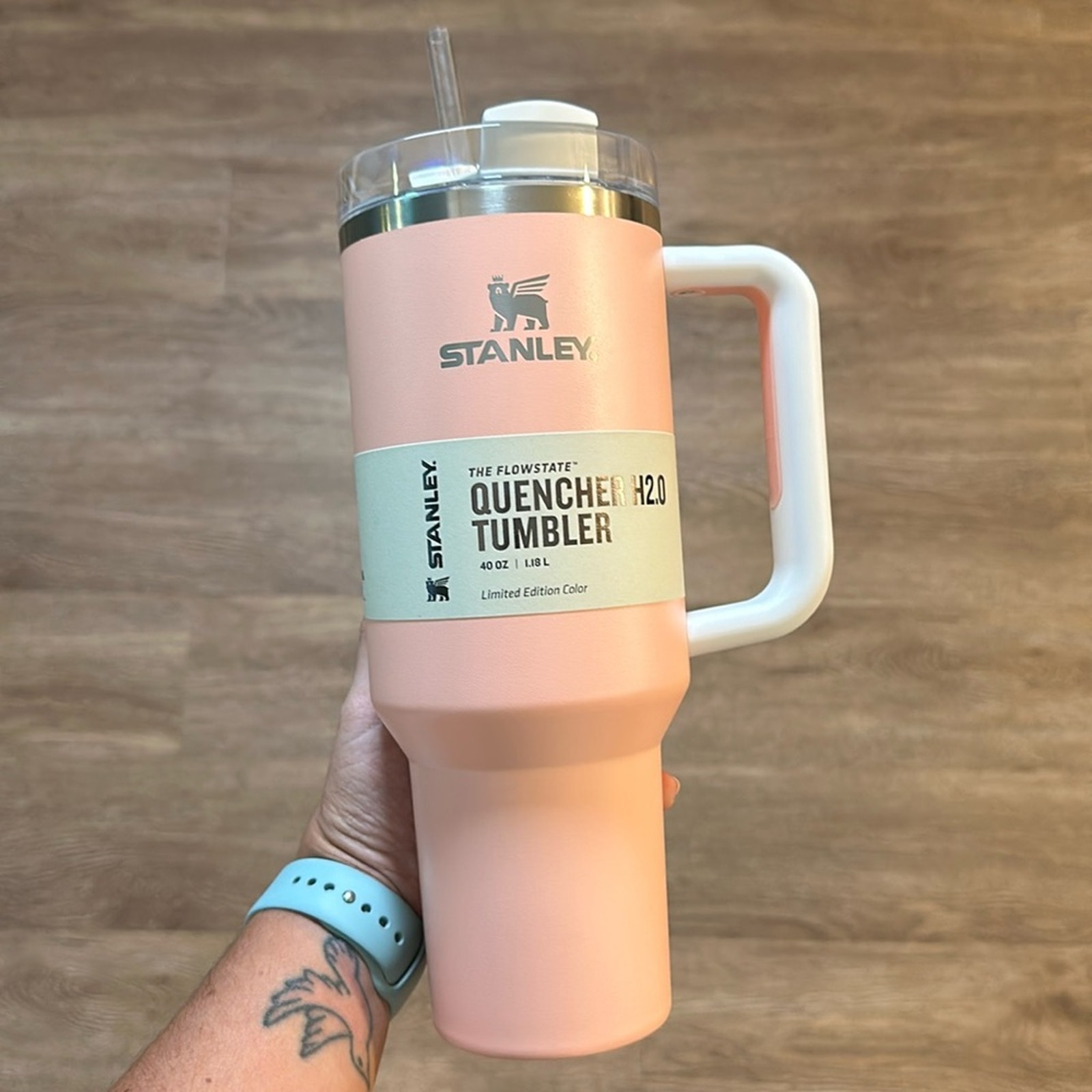 NEW Stanley Adventure Quencher 40oz H2.O Flowstate Peach Colorblock Tumbler
