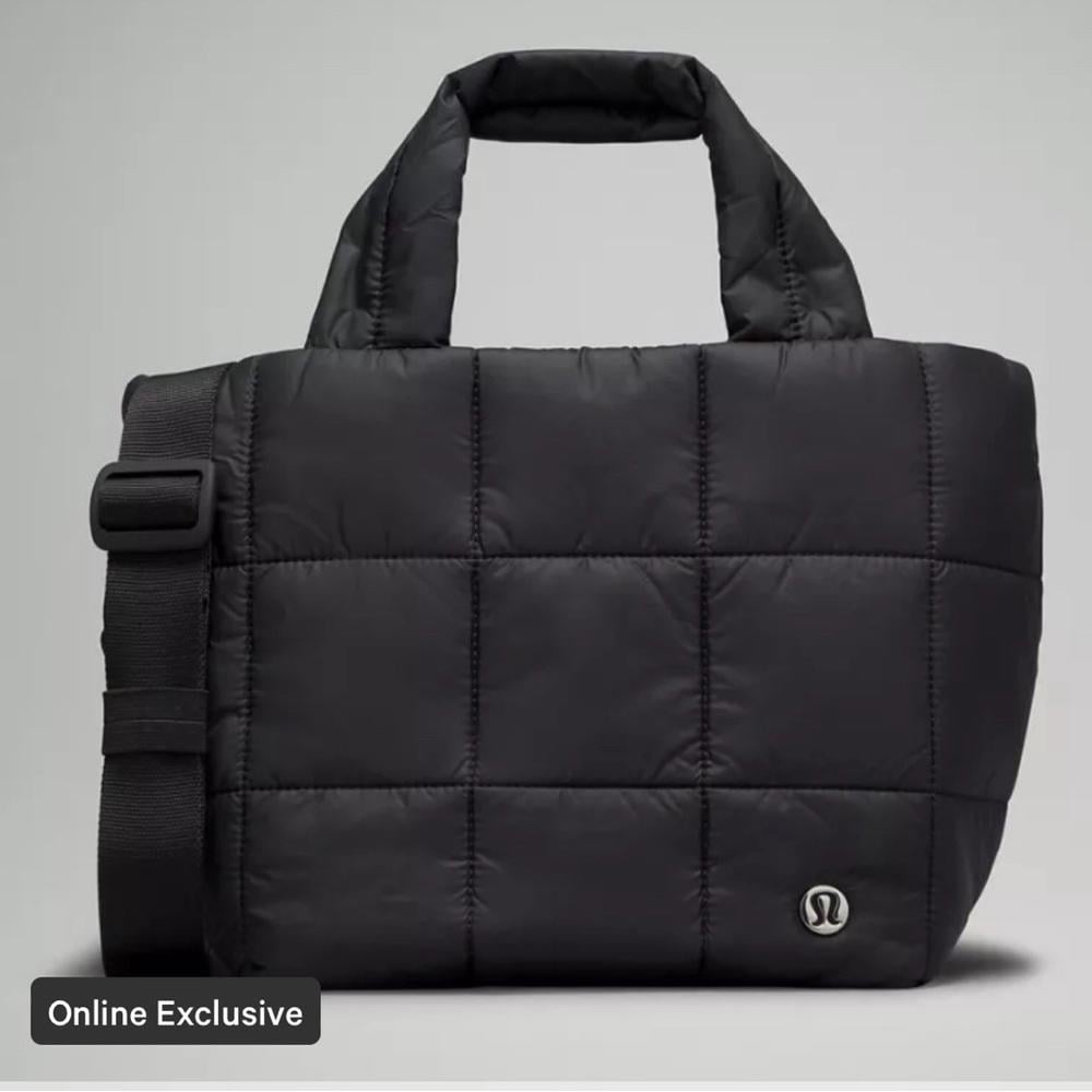 NWT Lululemon Athletica Quilted Grid Crossbody Bag 5L