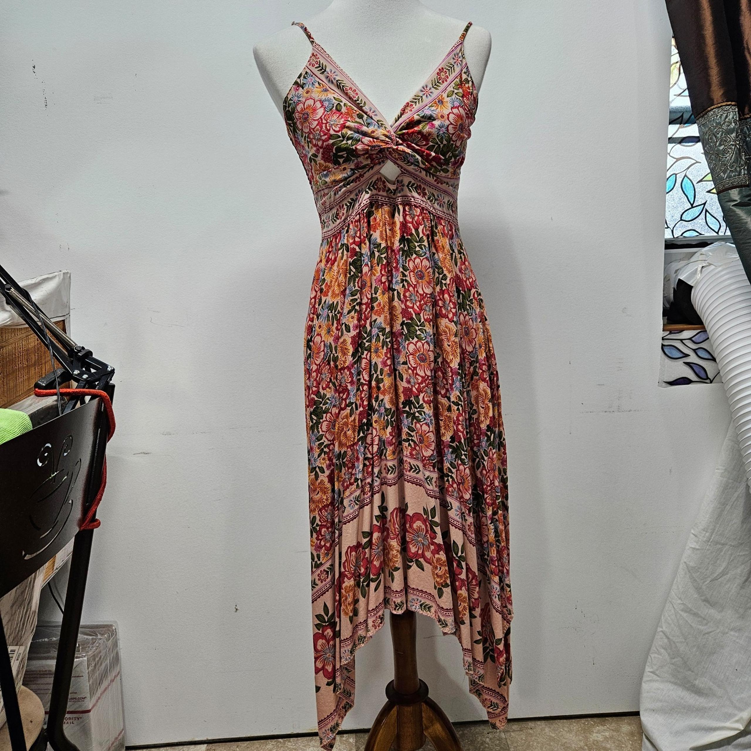 Boho Floral Twist Front Smocked Back Handkerchief Hem Medium Boho Chic - Angie