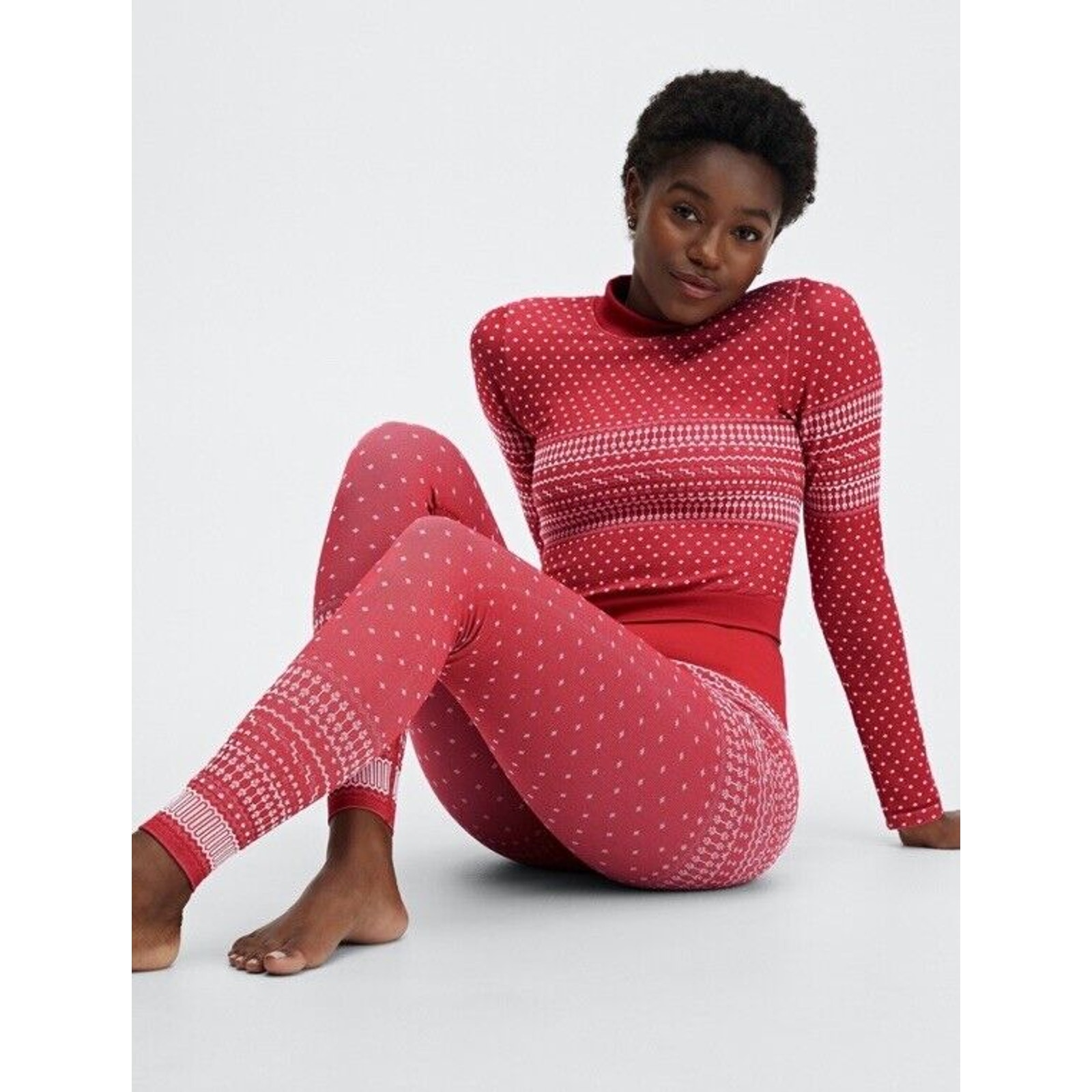 FABLETICS Holly Seamless Top Leggings Set Christmas Jolly Holiday Festive Outfit