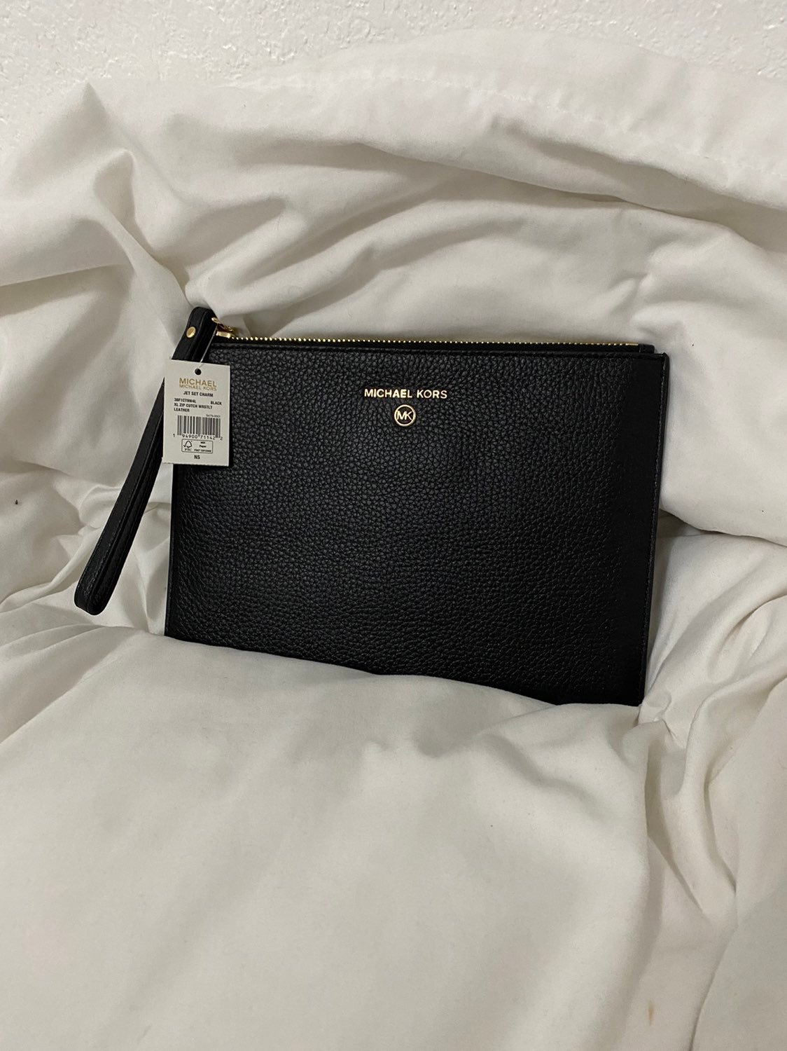 michael kors xl wristlet