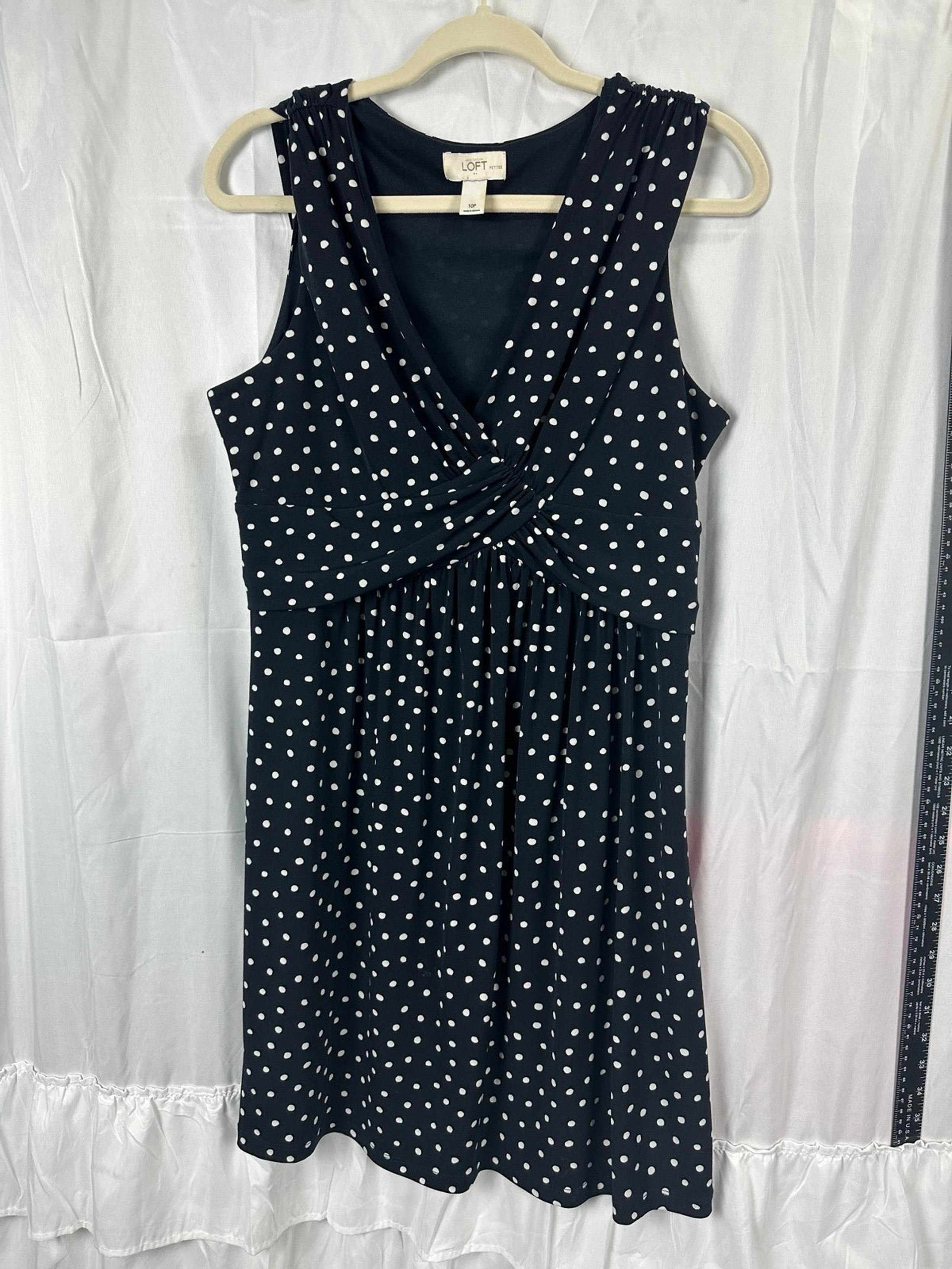 Ann Taylor Loft Dress Petite sz 10 black & white Polka dots gather accent waist
