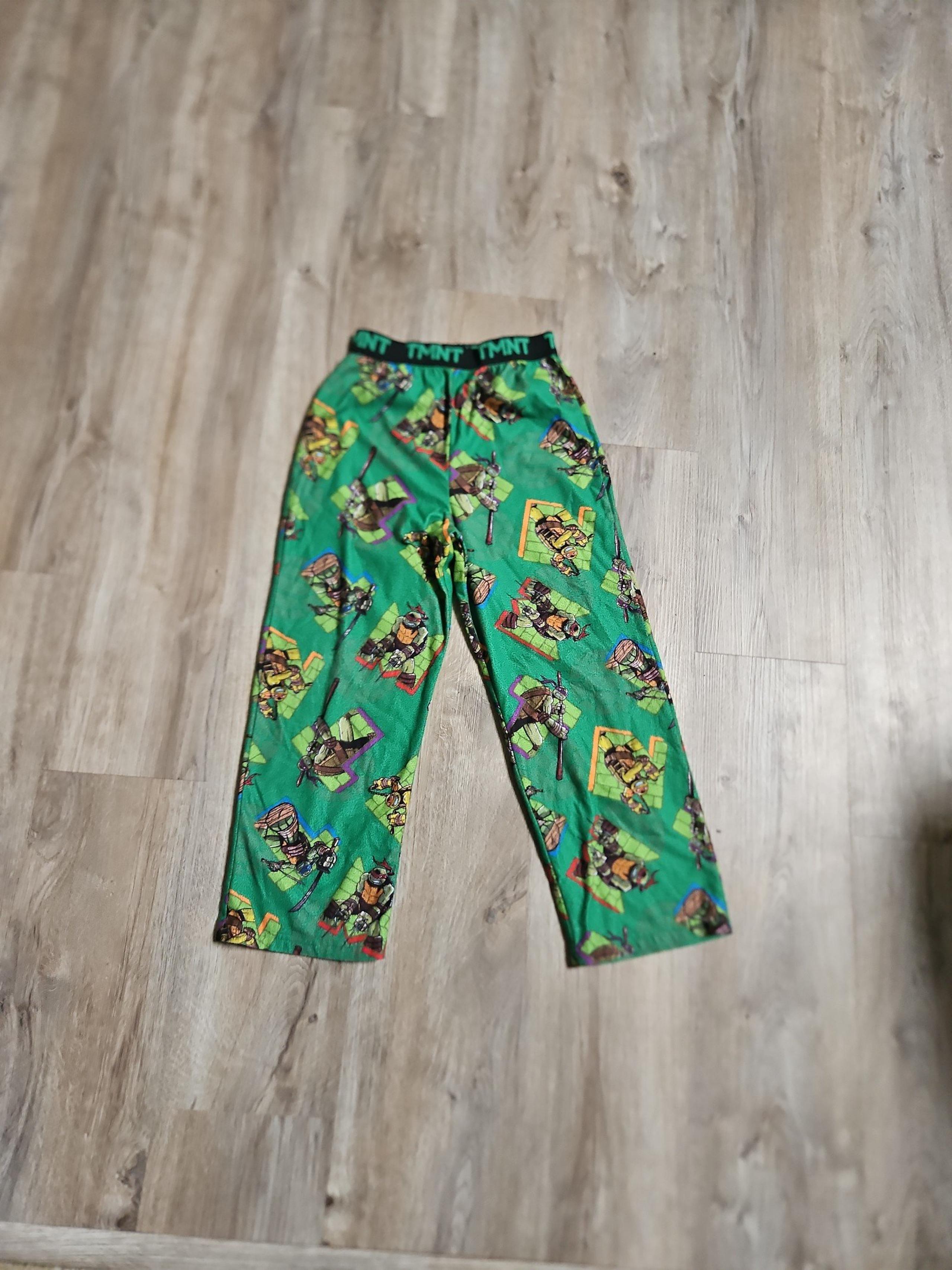 Boy's Medium (6/8) TMNT Green Pajamas