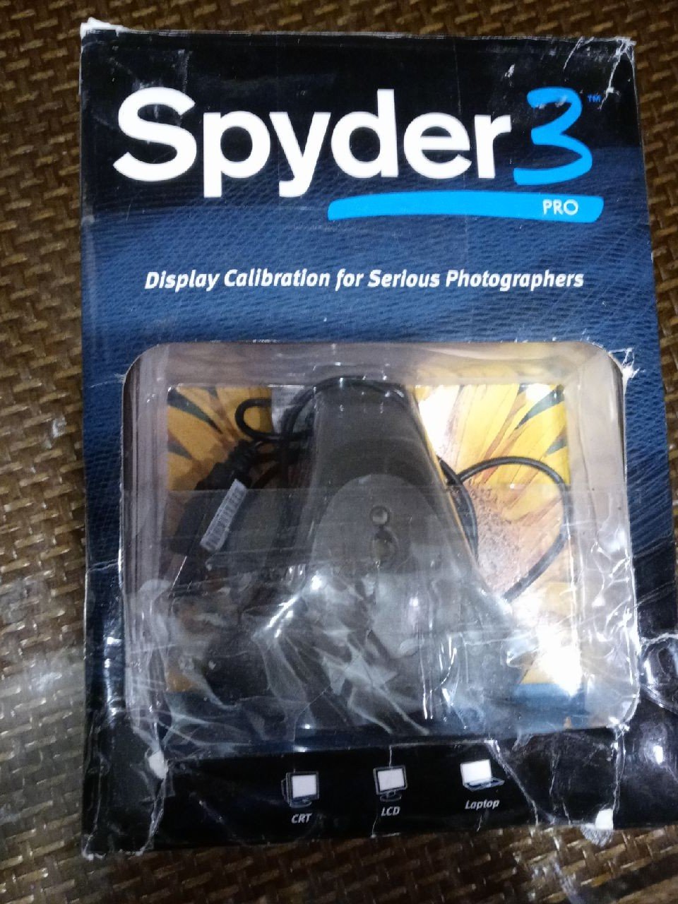 Spyder 3 pro display calibrator