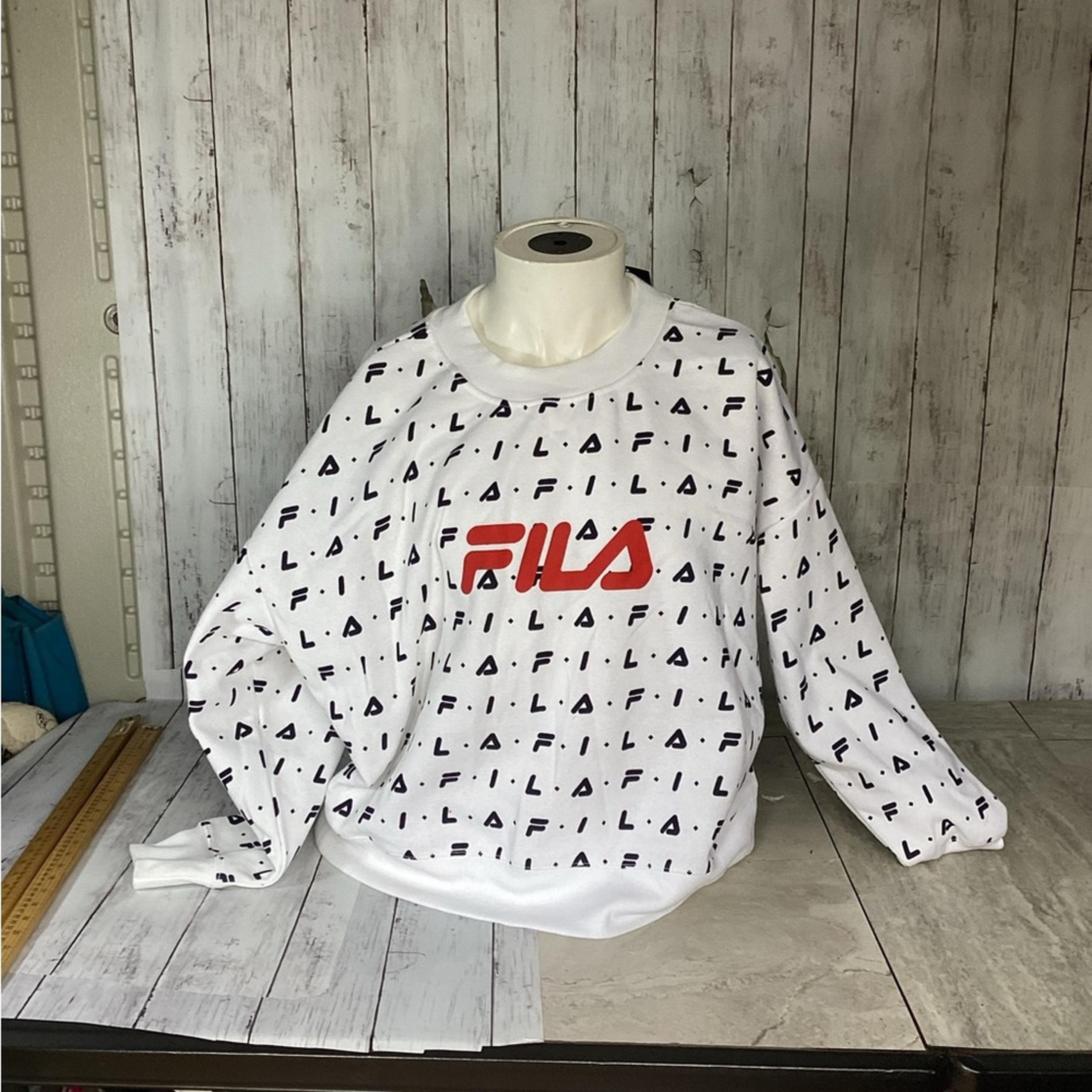 Fila All Over Logo Women's Cropped Sweater White Fleece Lined 2X NWT