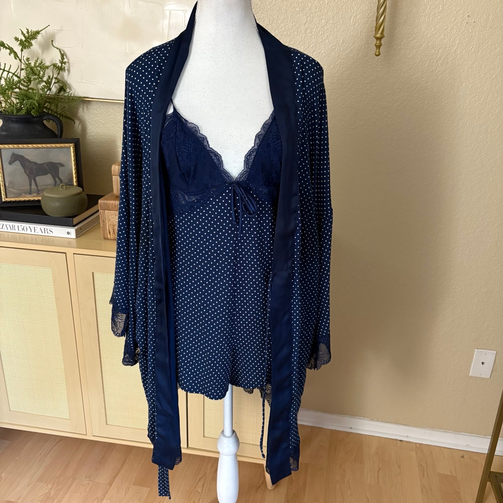 VICTORIA’S SECRET Navy Polka Dot Romper Set with Kimono Robe Size Large