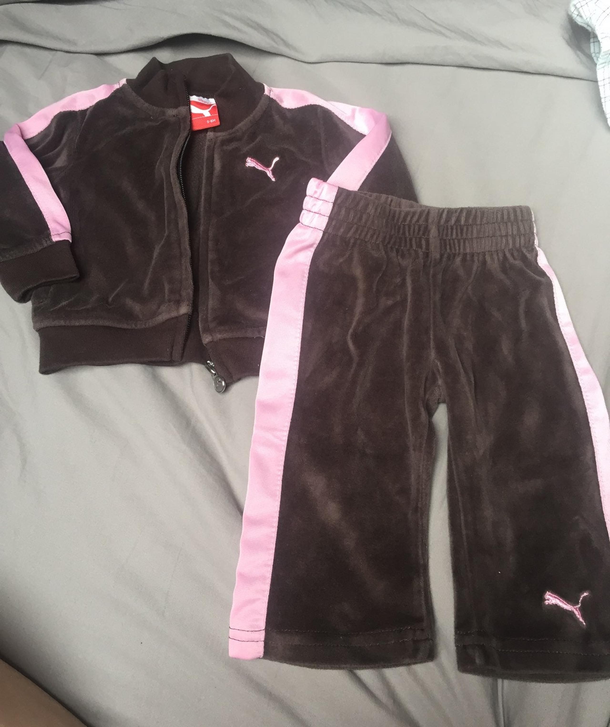 Girls fall/winter jog suit puma 3-6 mos