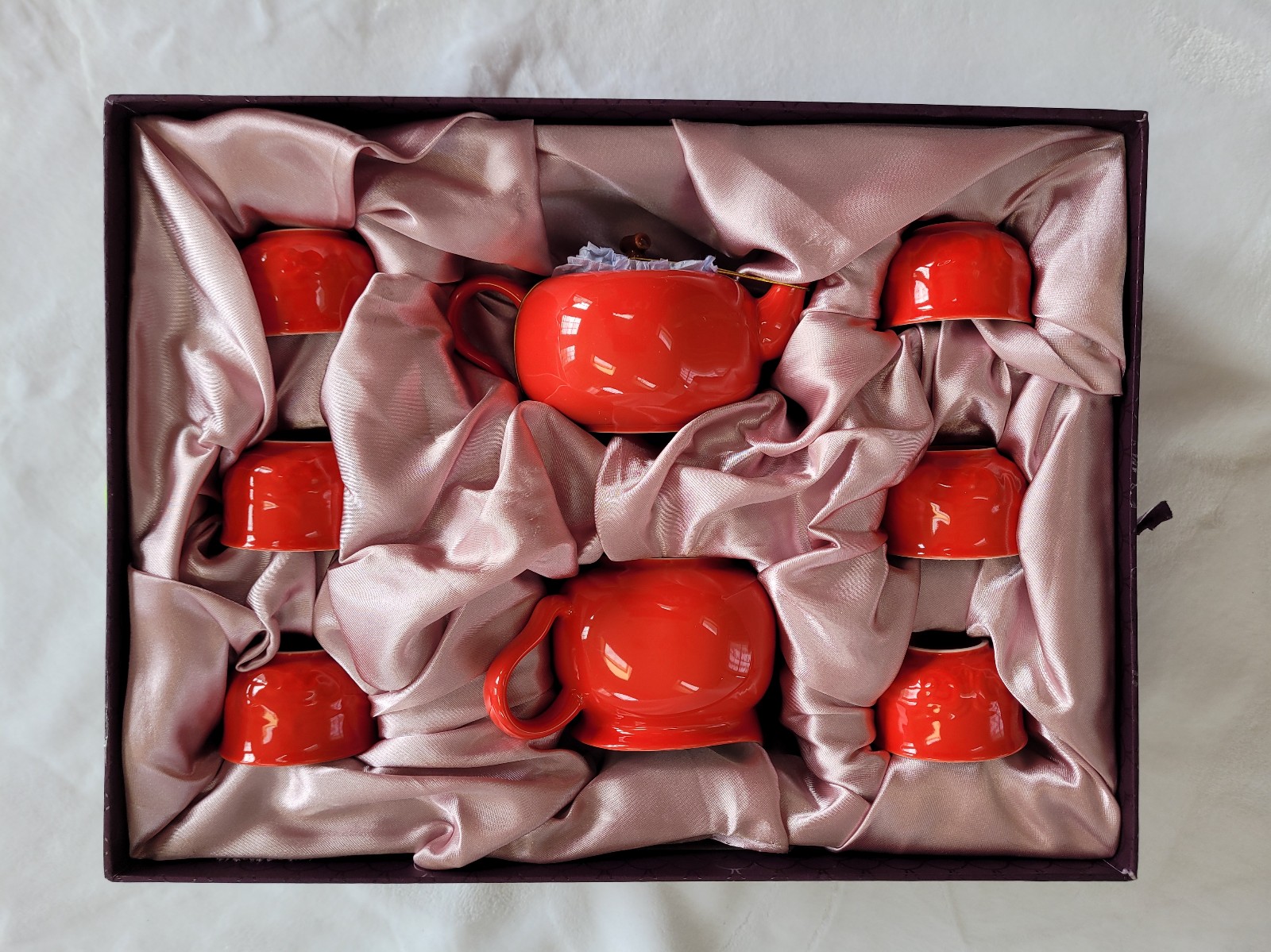 Liven China Eight Piece Porcelain Red/Green Tea Set 8