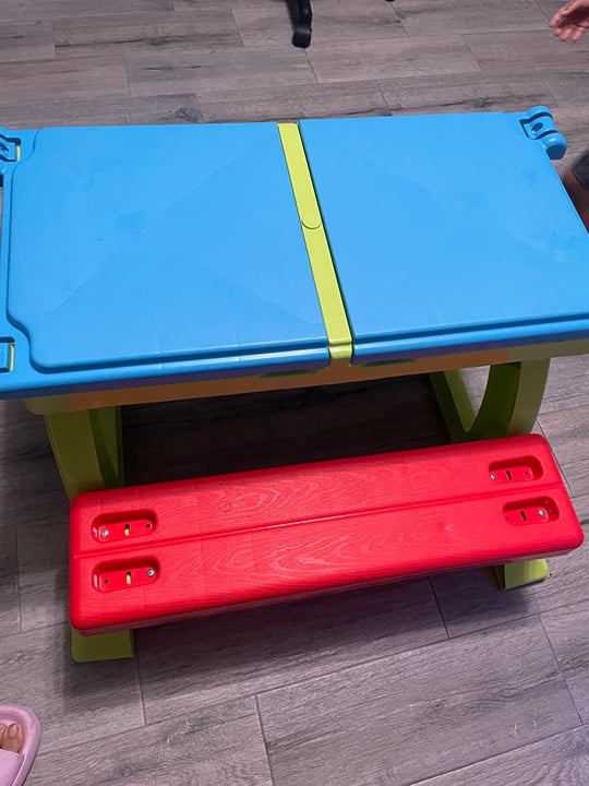 kids table