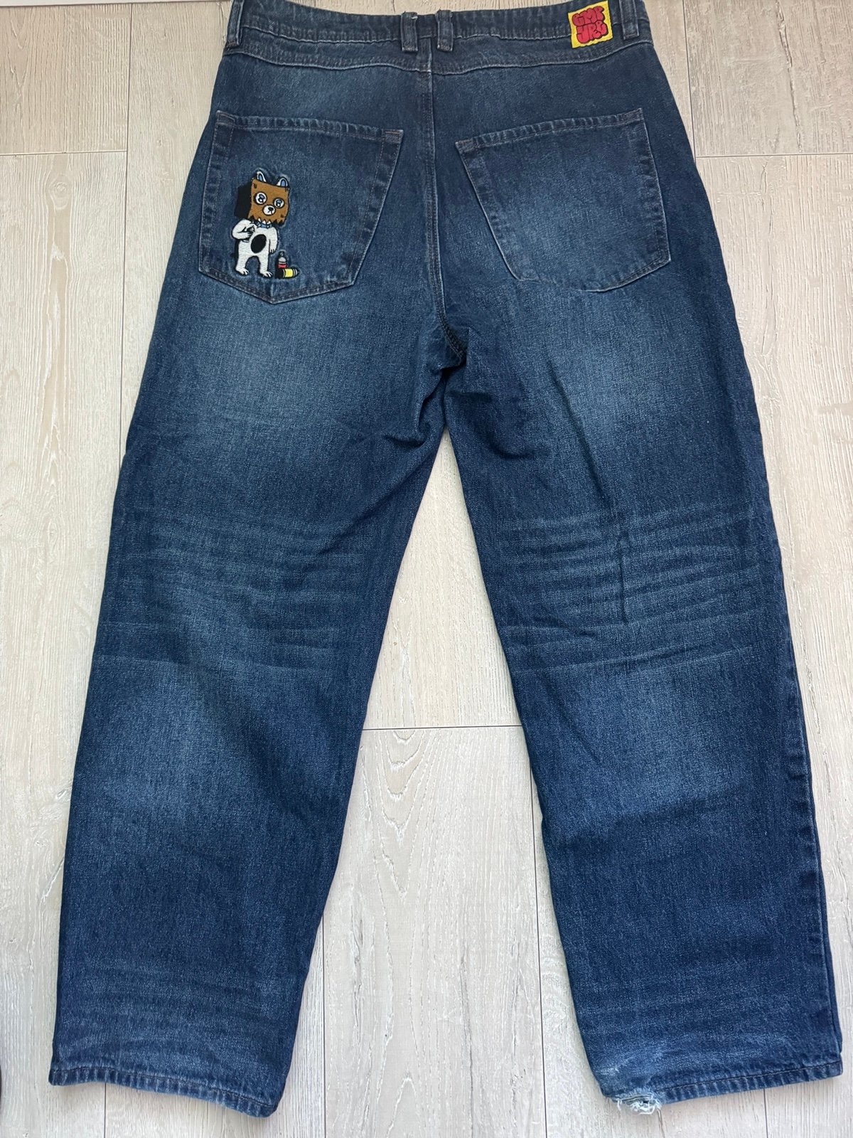 Empyre jeans