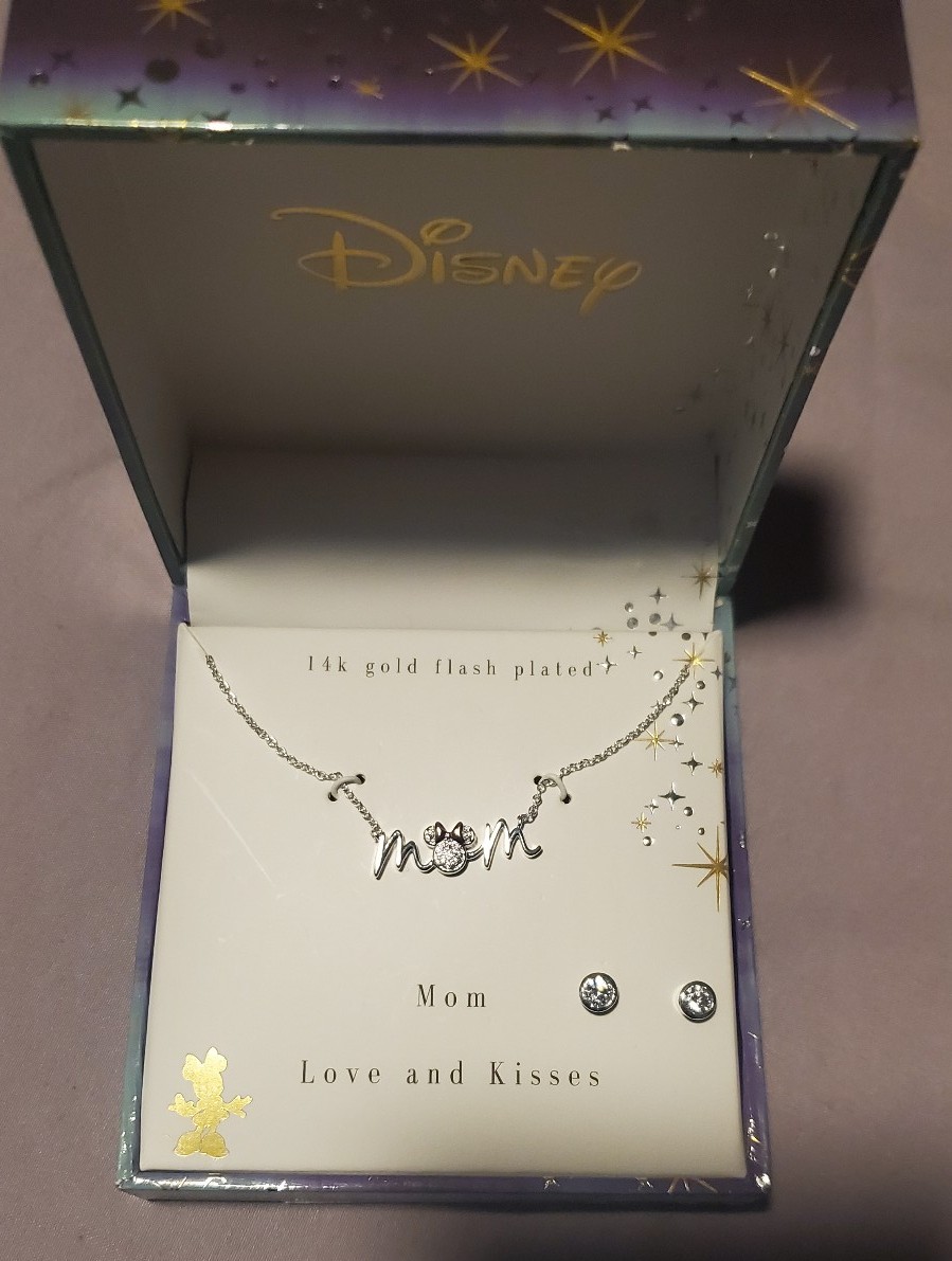 Disney Mom jewelry set