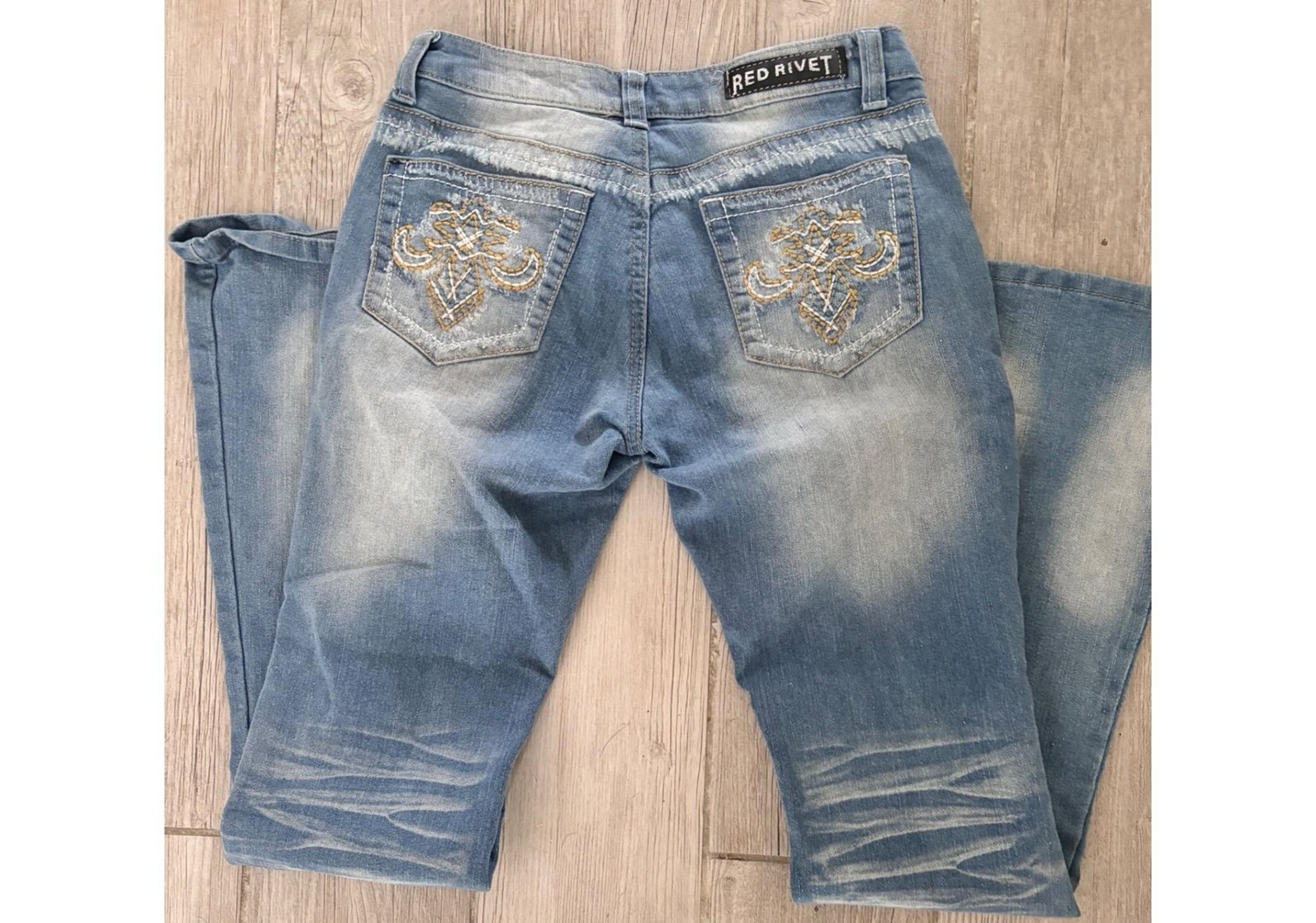 Red Rivet Distressed Jeans Bootcut Low Rise Denim Pants Size 1