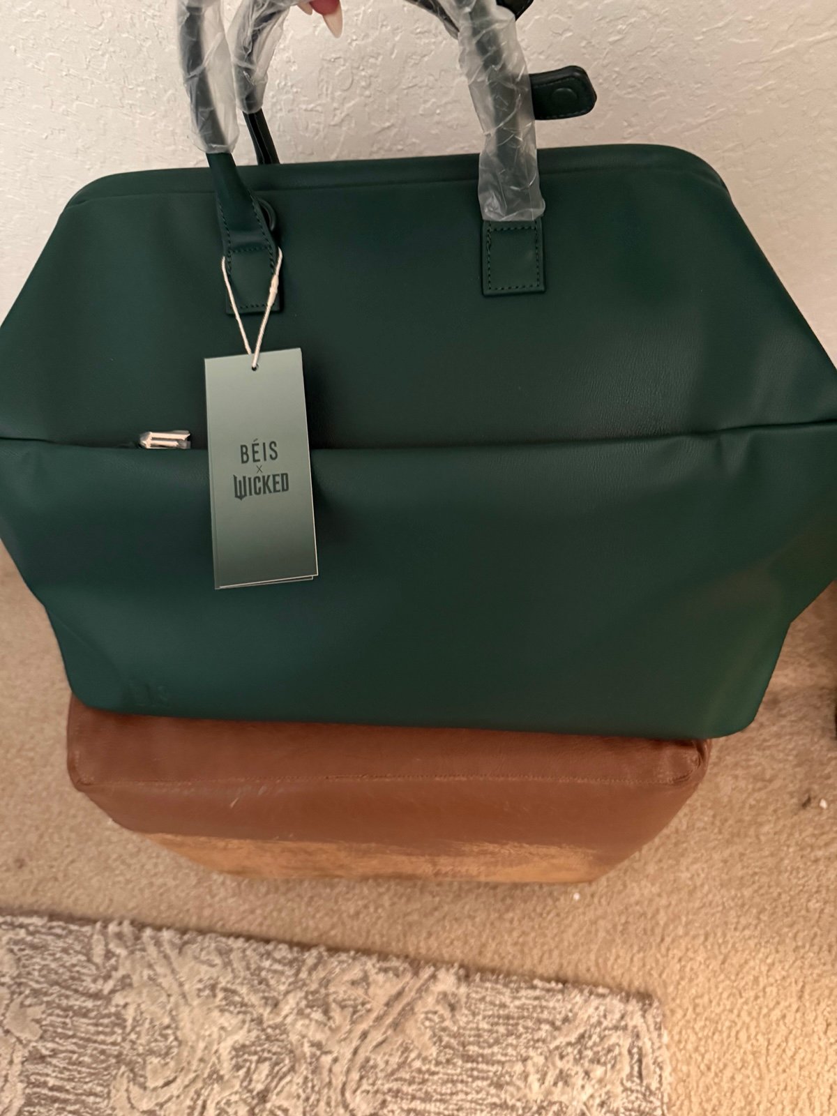 Beis THE WICKED leather weekender bag GREEN NEW