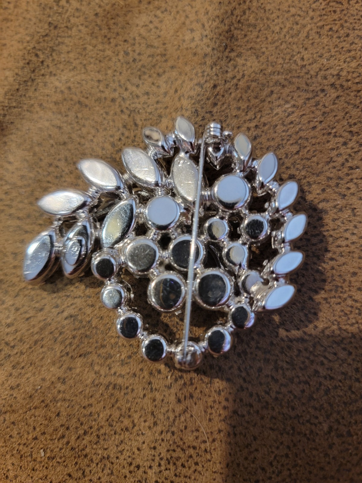 5 pieces vintage costume jewelry