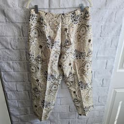 Item photo preview #3