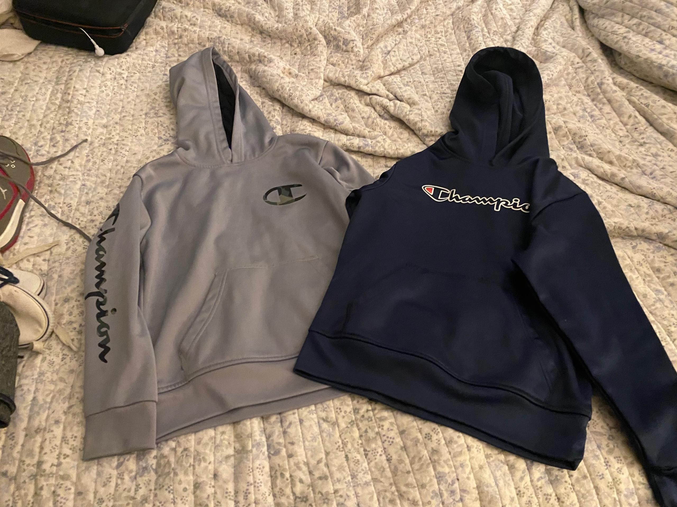 Bundle of 2 champions hoddies size 6-7