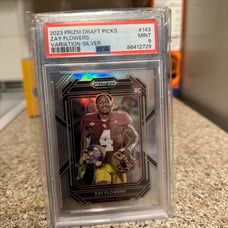 2023 Panini Prizm Silver Variation Zay Flowers PSA 9 Baltimore Ravens
