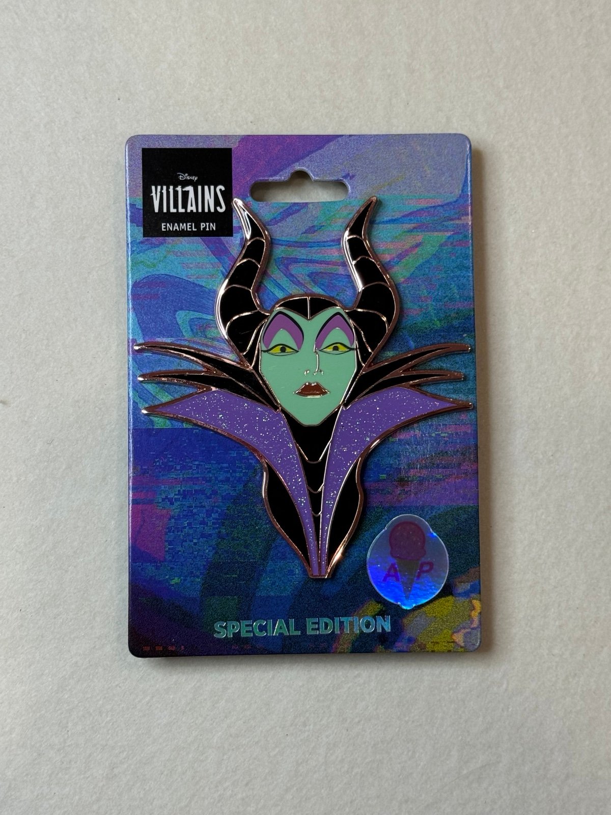 PALM Pink A La Mode 3” Portrait Series Rose Gold AP Maleficent LE 5 Face #A Pin