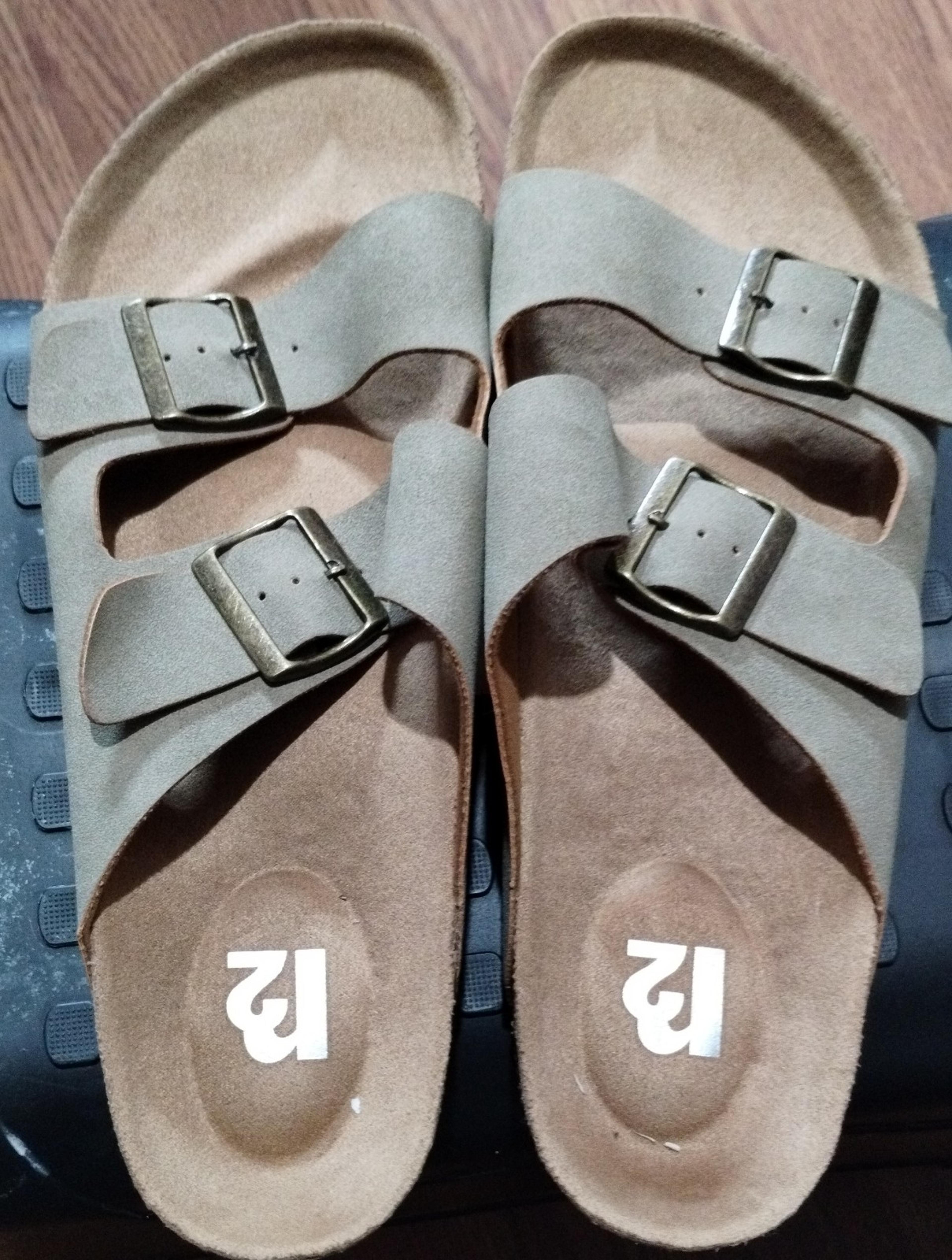 R2 berkley sandals Clearance