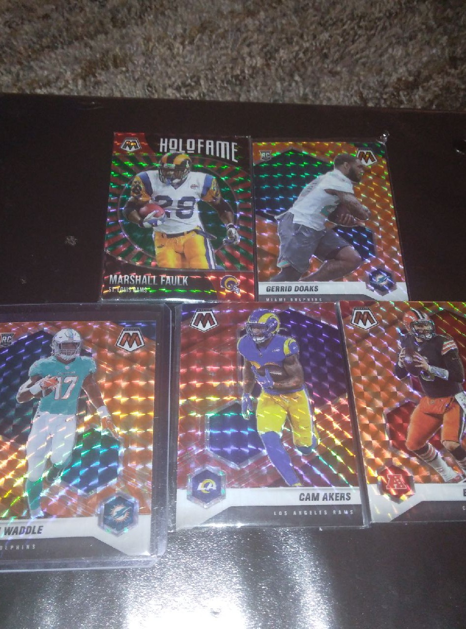 Orange reactive mosaic cards