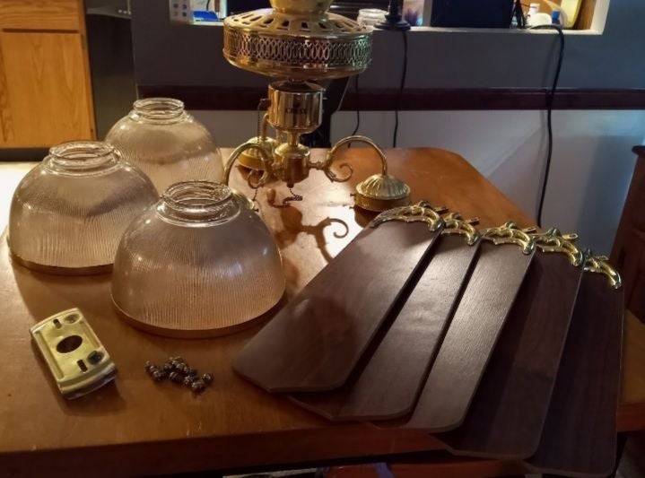 Vintage Crest Ceiling Fan