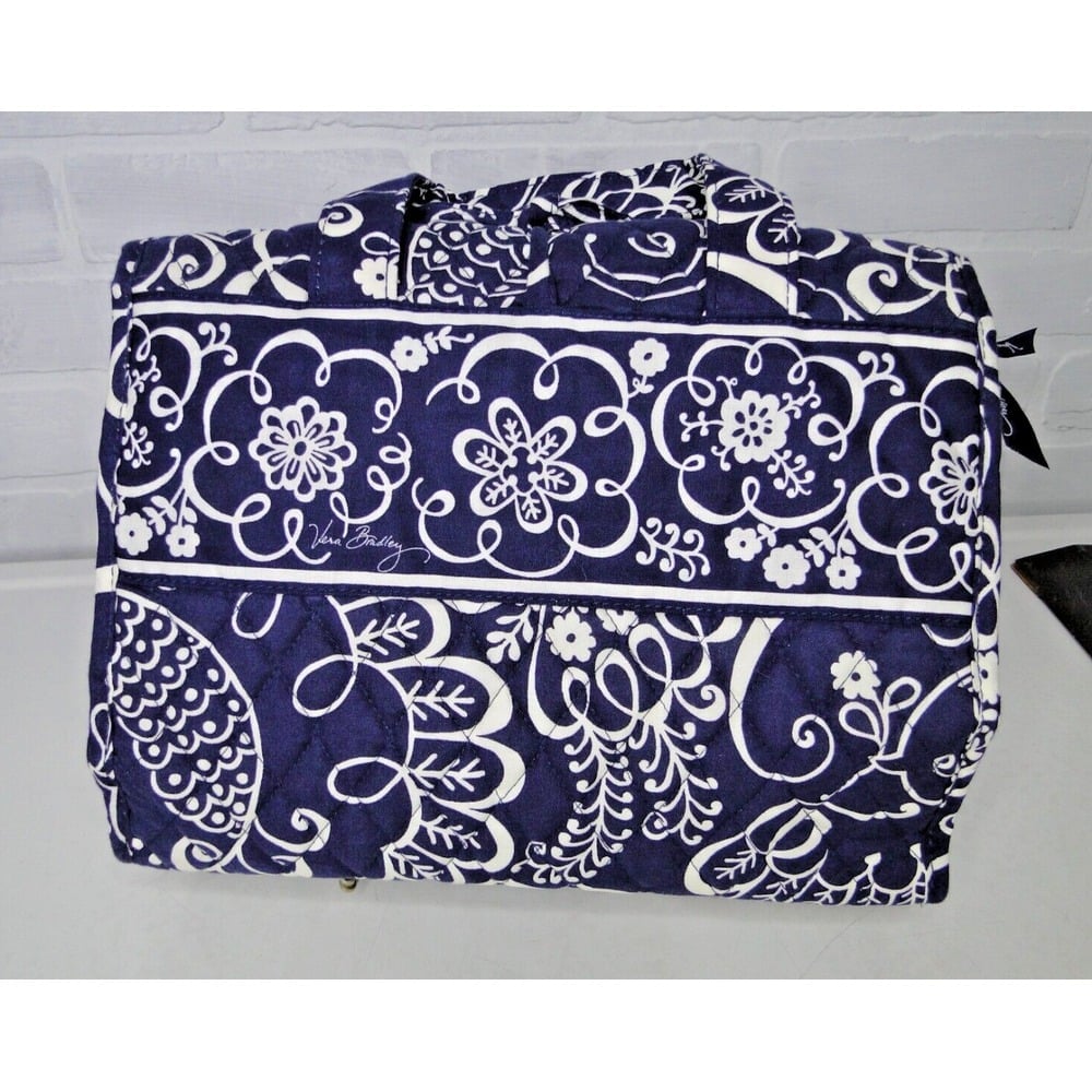 VERA BRADLEY Hanging Travel Organizer Cosmetic Bag NWT Twirly Bird Navy