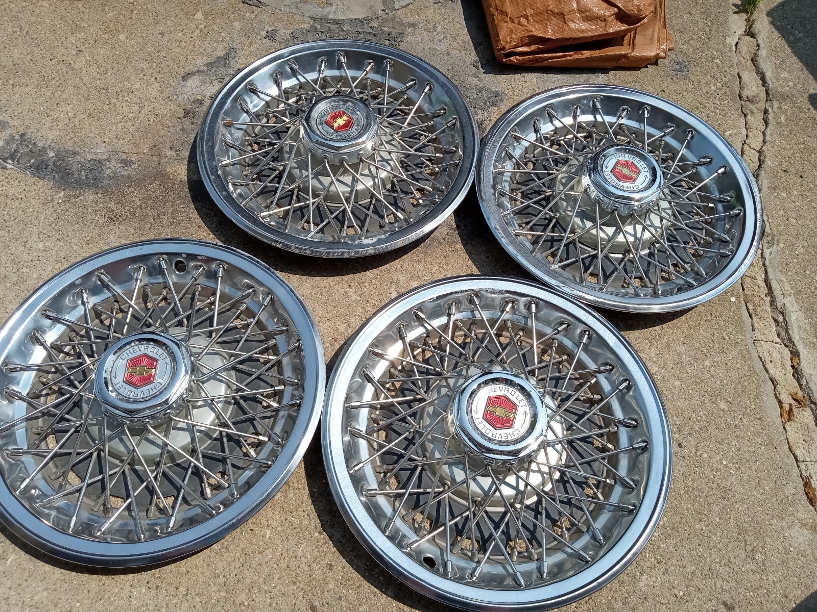 14 Chevy Malibu wire hubcap set