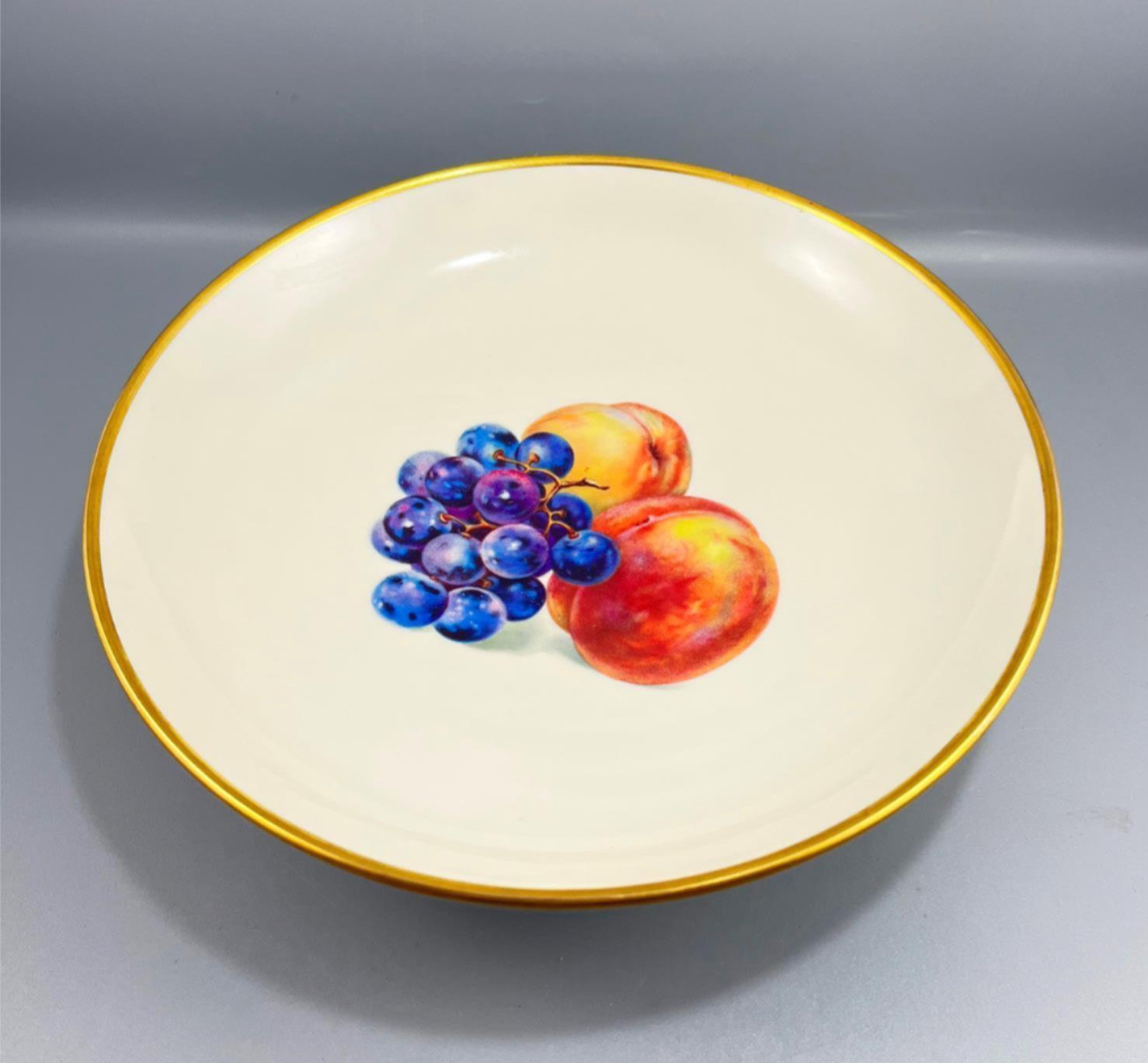 Vintage Thomas Ivory Bavaria Germany Footed Pedestal Fruit Bowl Plate 10.5
