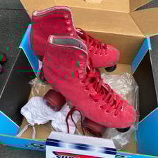Sure-Grip Red roller skates Boardwalk