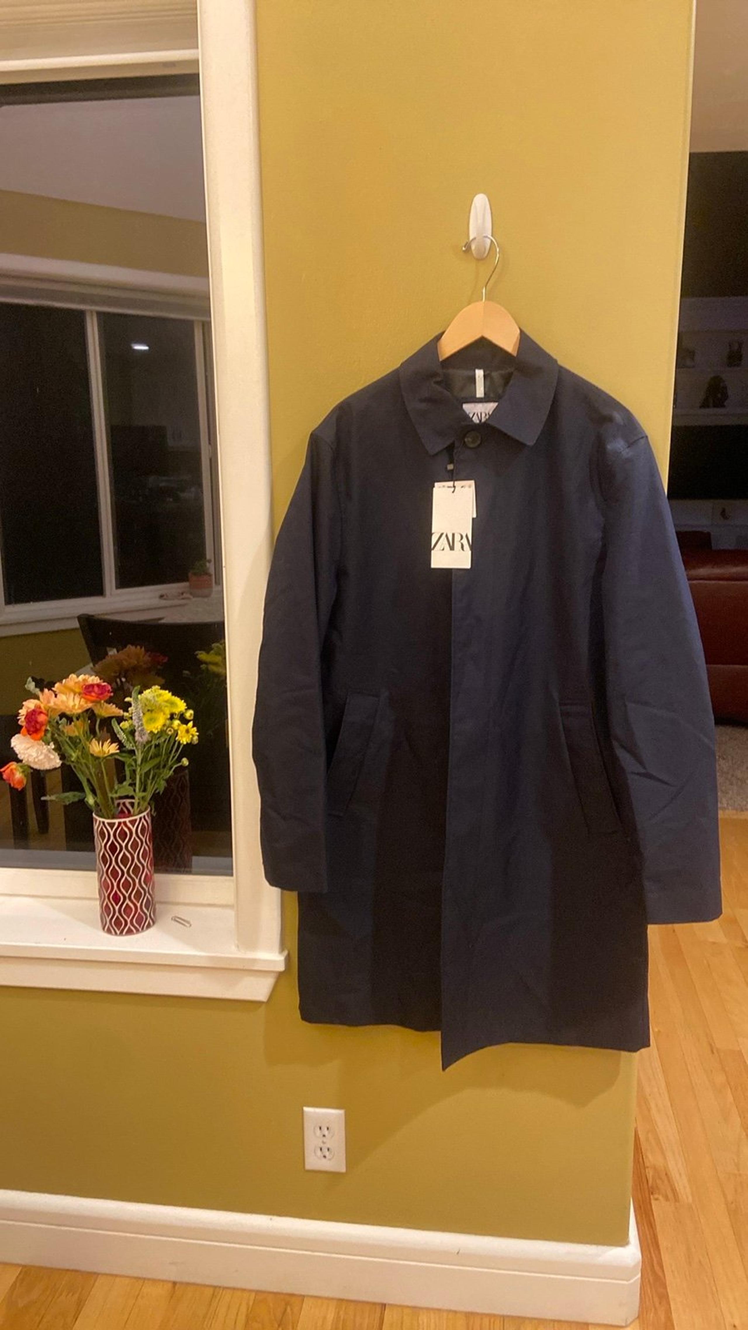 NWT ZARA MEN’S TRENCH COAT