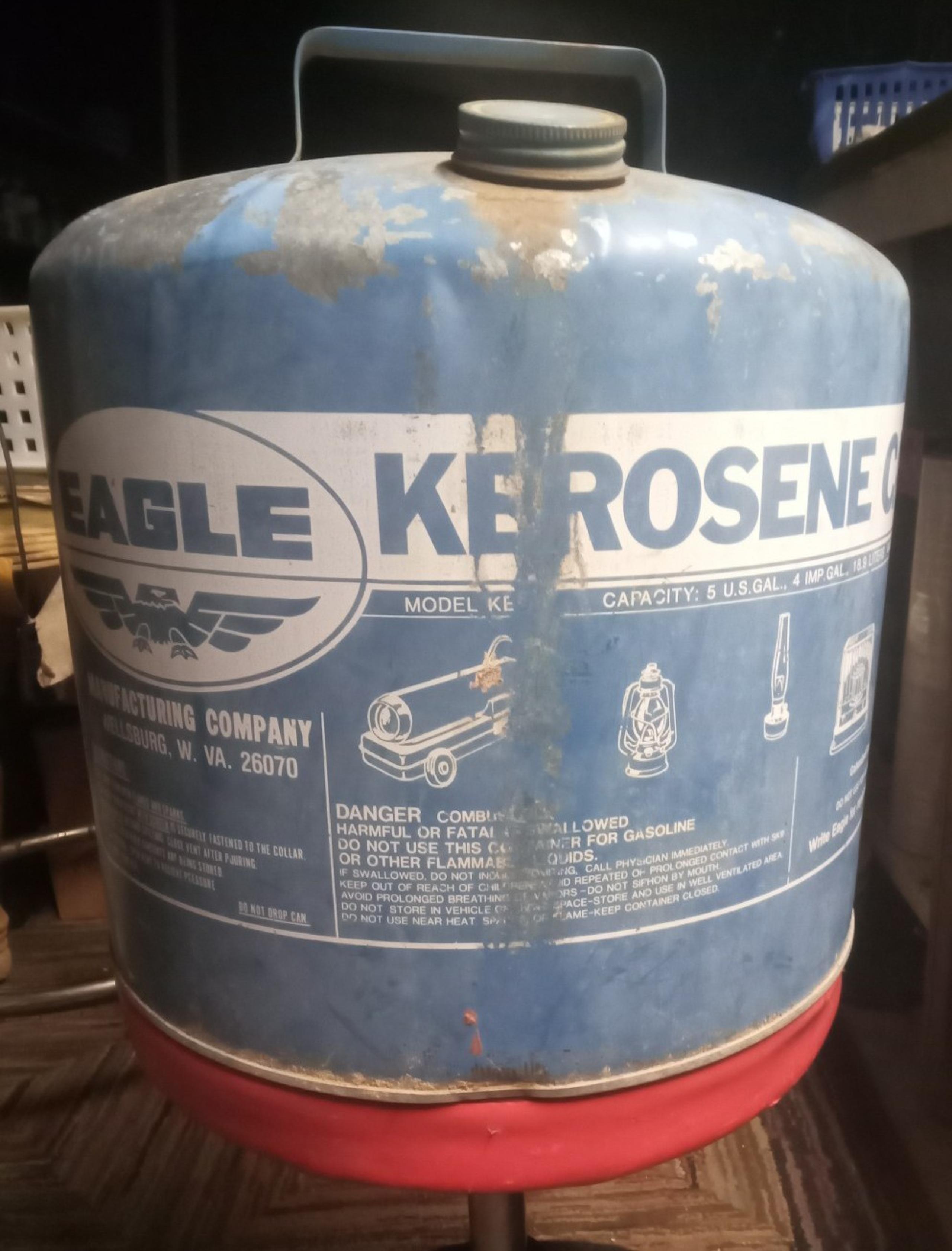 Vintage Eagle 5 Gallon Kerosene Oil Can.Vintage Eagle 5 Gallon Kerosene Oil Can.