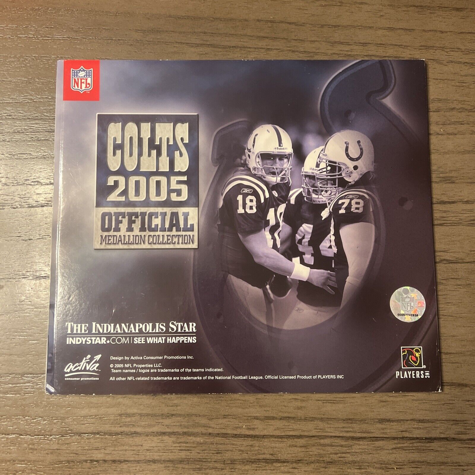 Indianapolis Colts 2005 Medallion Booklet Indystar No Coins Book Only - detail