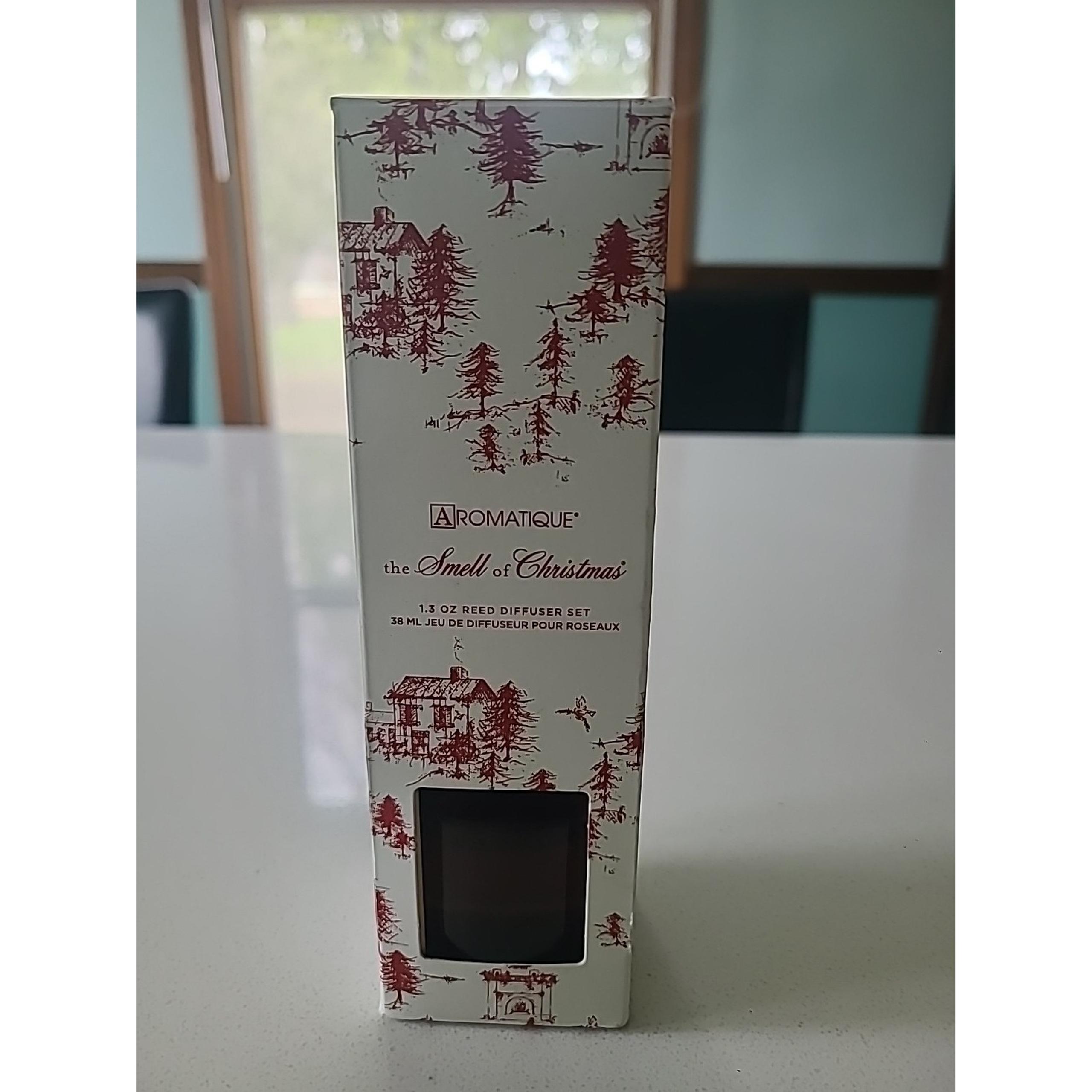 Aromatique The Smell of Christmas Fragrant Reed Diffuser Set 1.3 Oz Bottle Oil