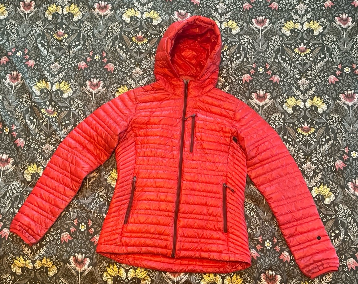 Patagonia Ultralight Down Hoody Wmn S