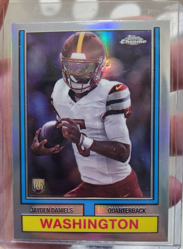 Jayden Daniels 2024 Topps Chrome 1974 Throwback Rookie Refractor