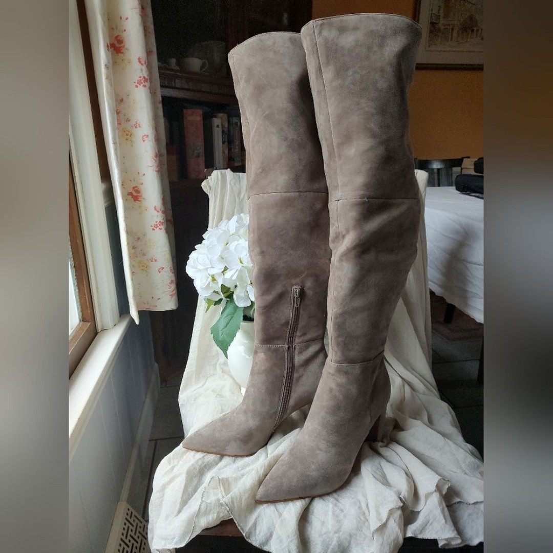 Steve Madden Women's Taupe Suede Over-the-Knee Boots. Blyss Size 7