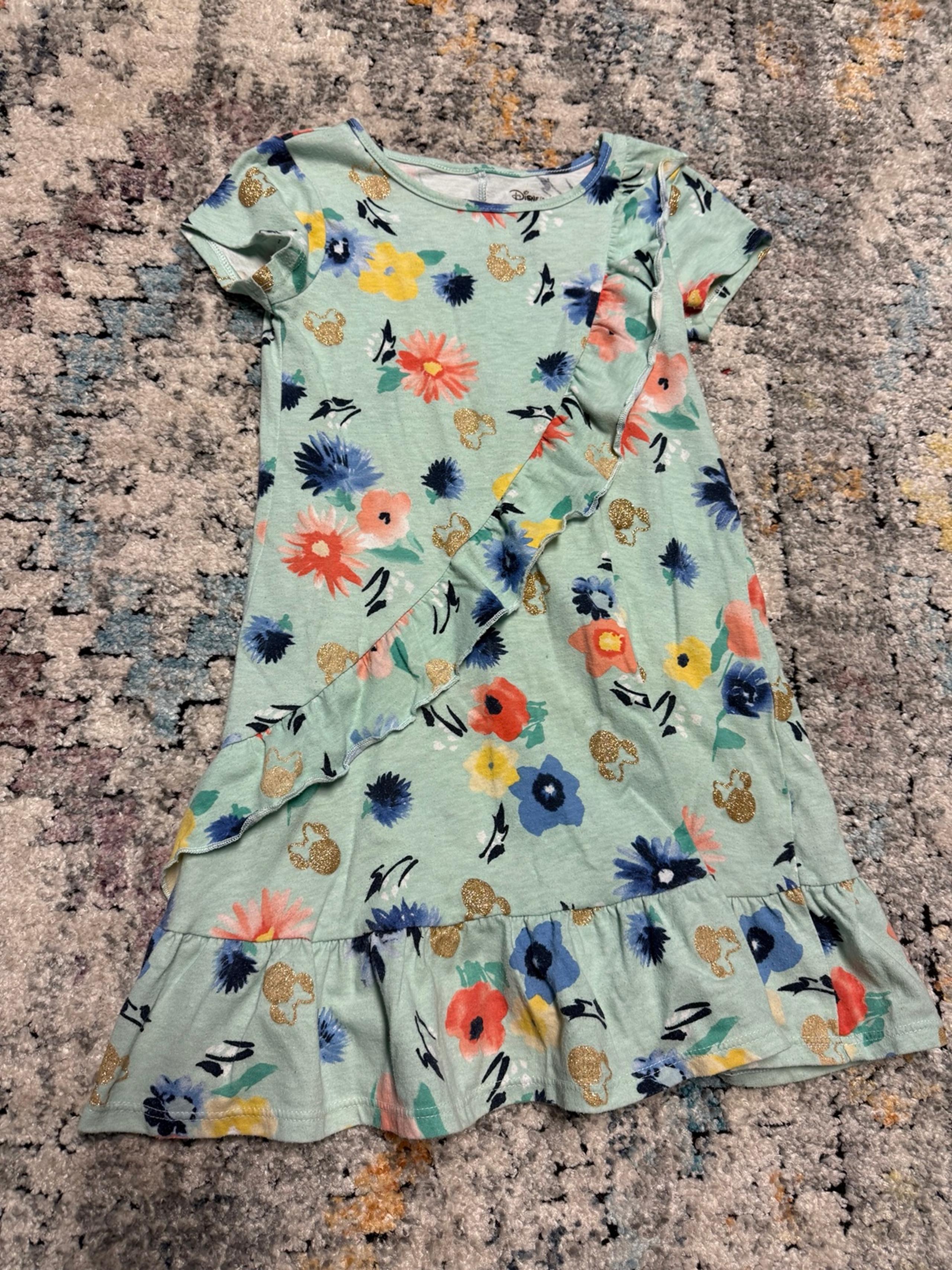 Girls Minnie Mouse dress