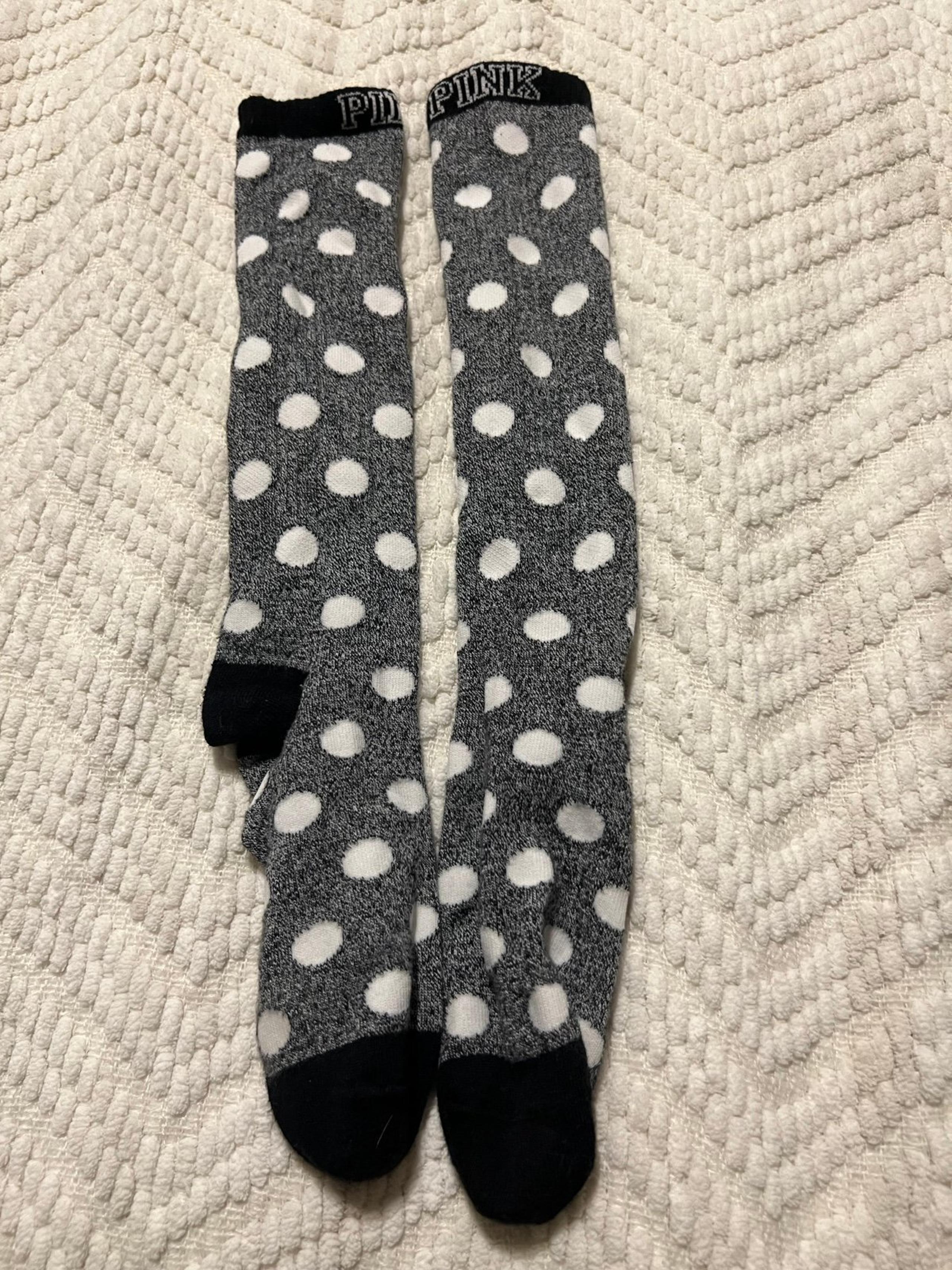 size 6-10 PINK brand polka dot women’s socks in grey, black, & white