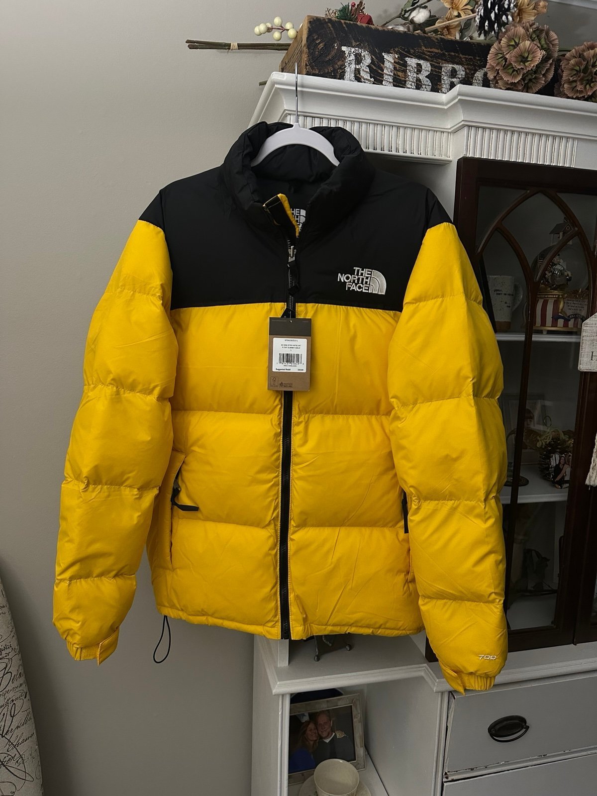 The North Face 709 Nuptse Puffer Jacket 1996 TNF Summit Gold NEW
