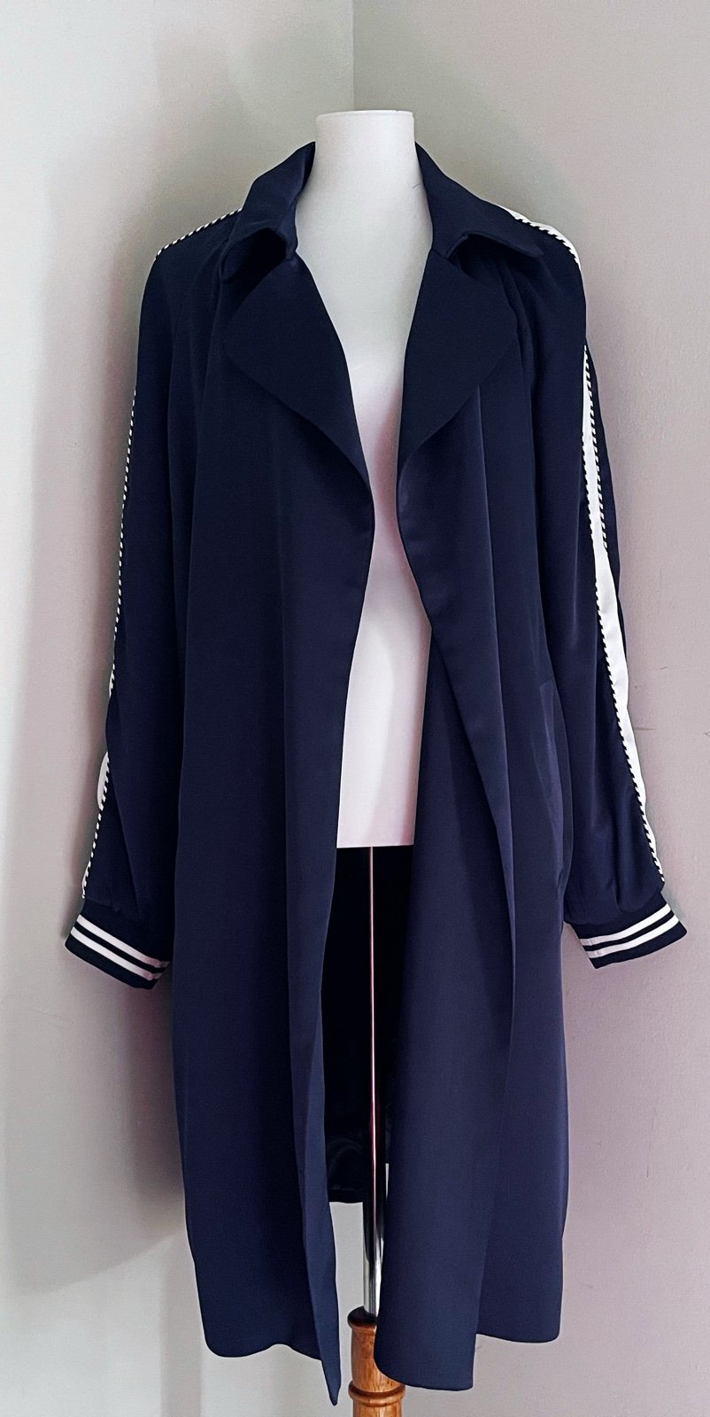 Belle Vere open front sporty trench coat fall blokecore chic edgey school casual