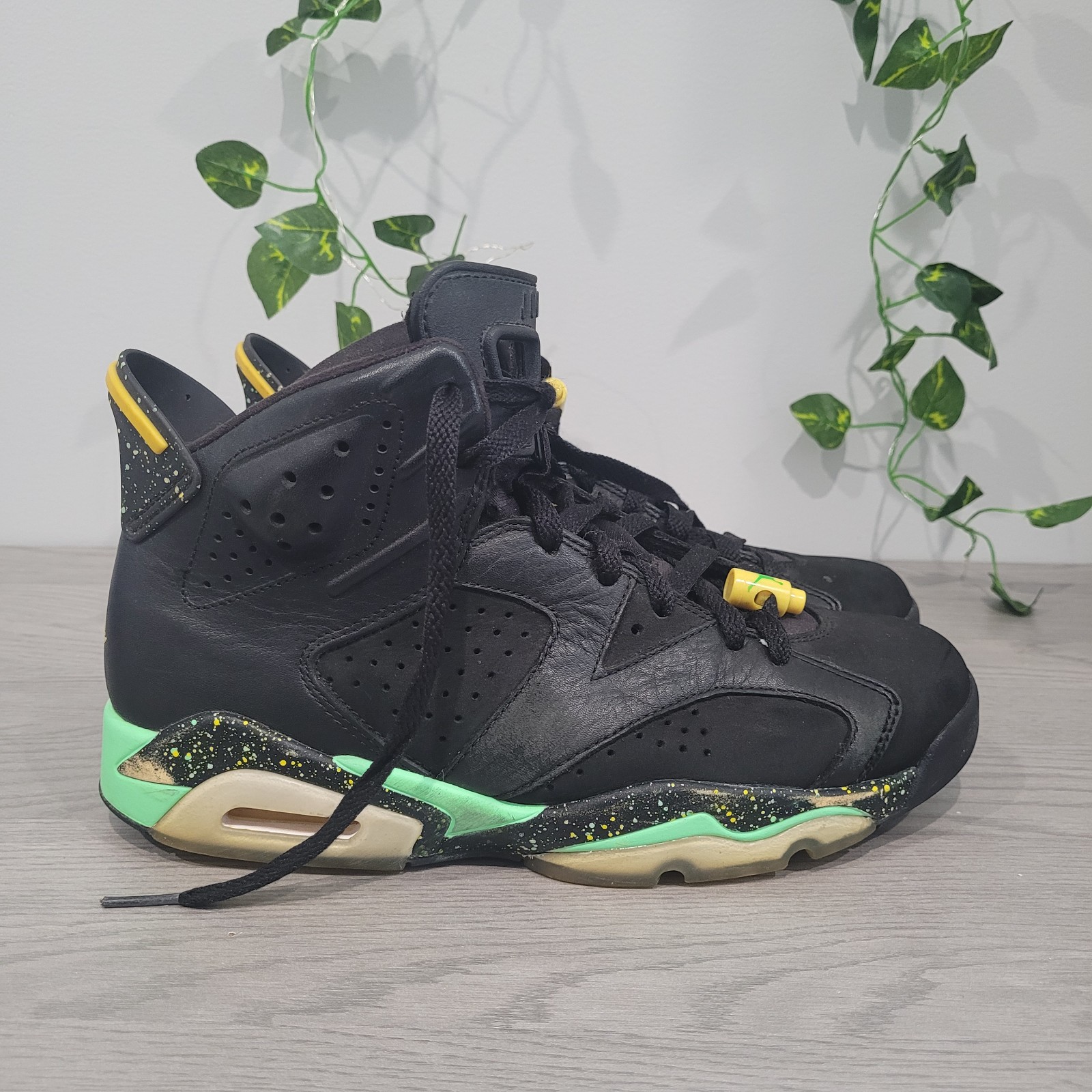 Size 8 Jordan 6 Retro Brazil Pack 2014 688446-020 Black Green Splash High Top