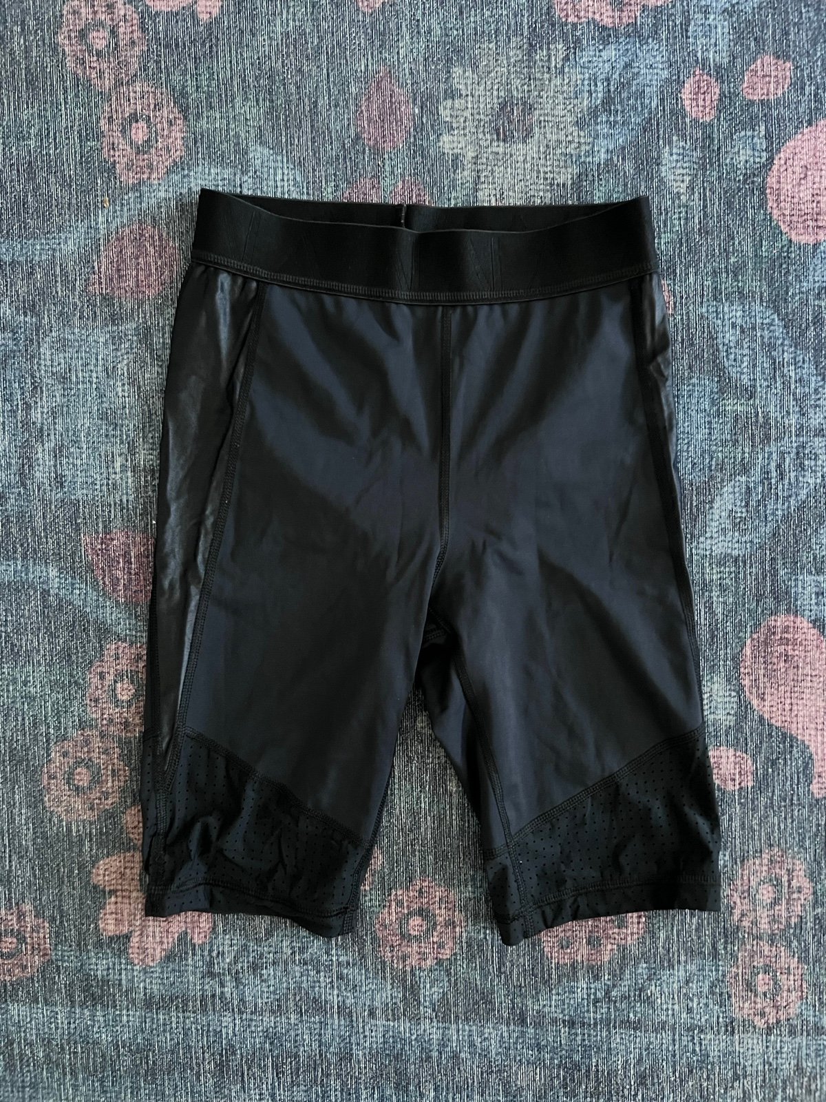 biker shorts