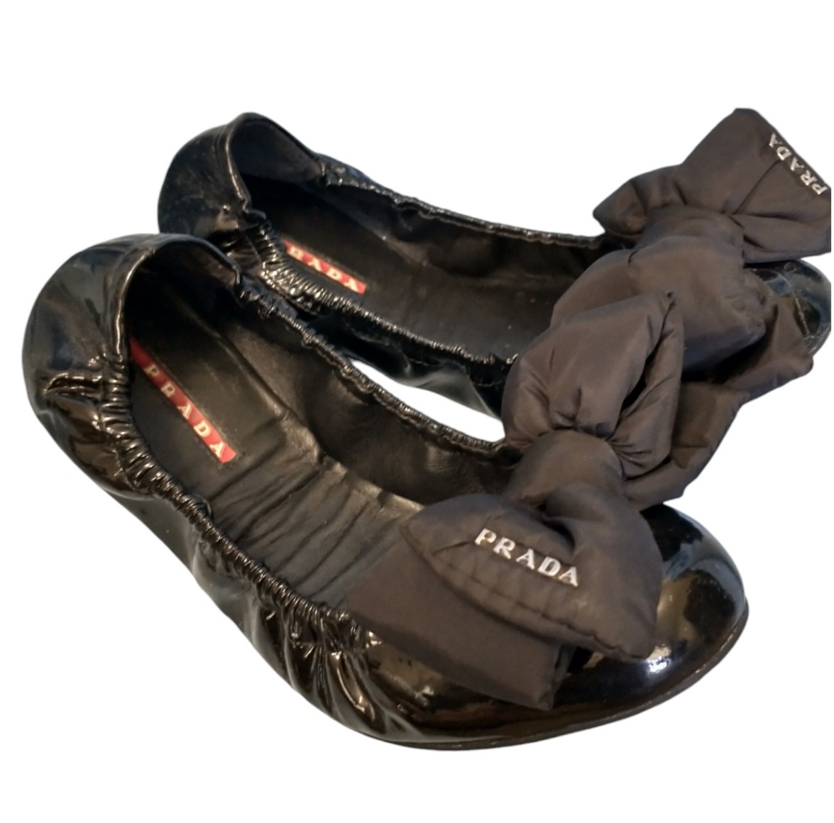 100% Authentic PRADA Black Patent Women's Flats. (Size/ 36½)