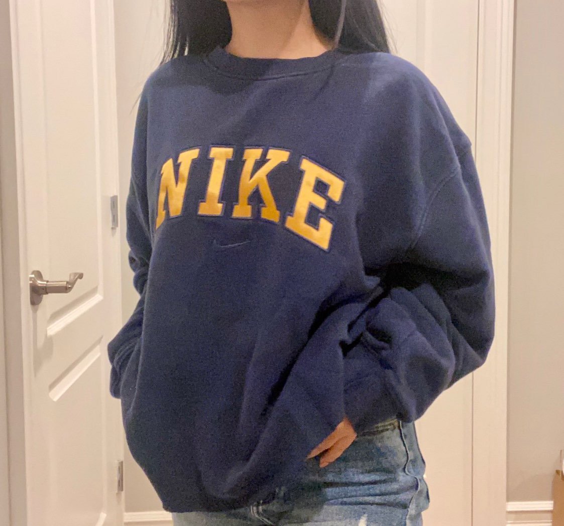 Authentic Vintage Nike Spellout Crewneck