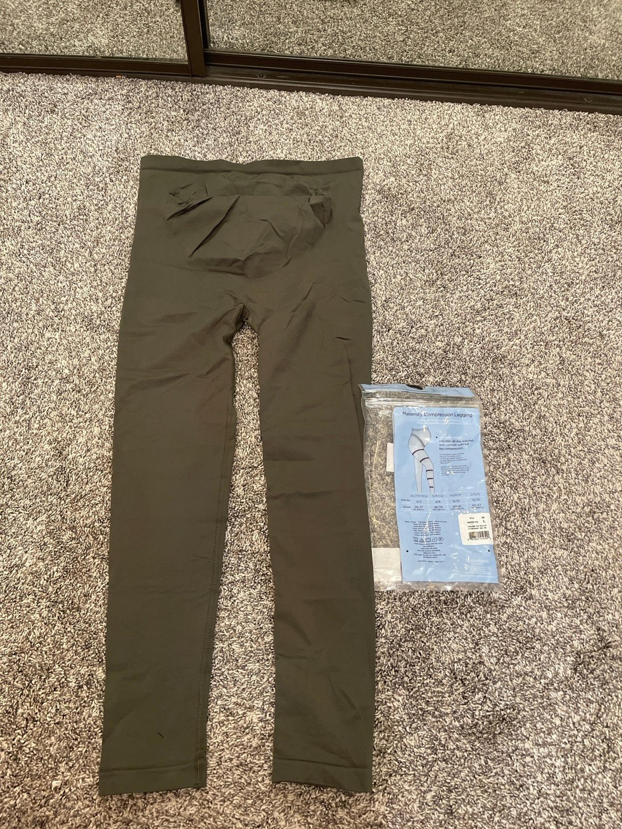 Motherhood Maternity Compression legging Sz Large