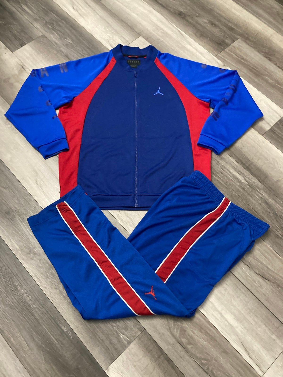 Air Jordan Men’s Blue Red Tracksuit / Sweatsuit Jacket Size 2XL + Pants Size Lrg