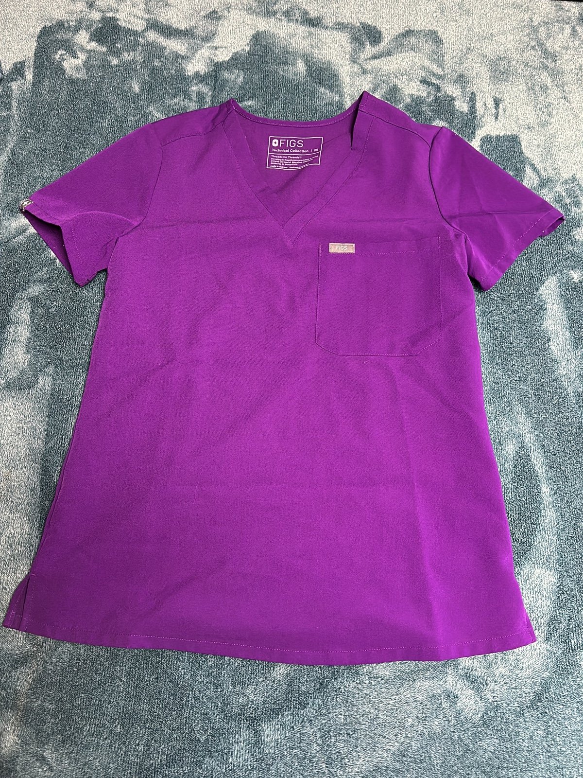 figs scrubs set