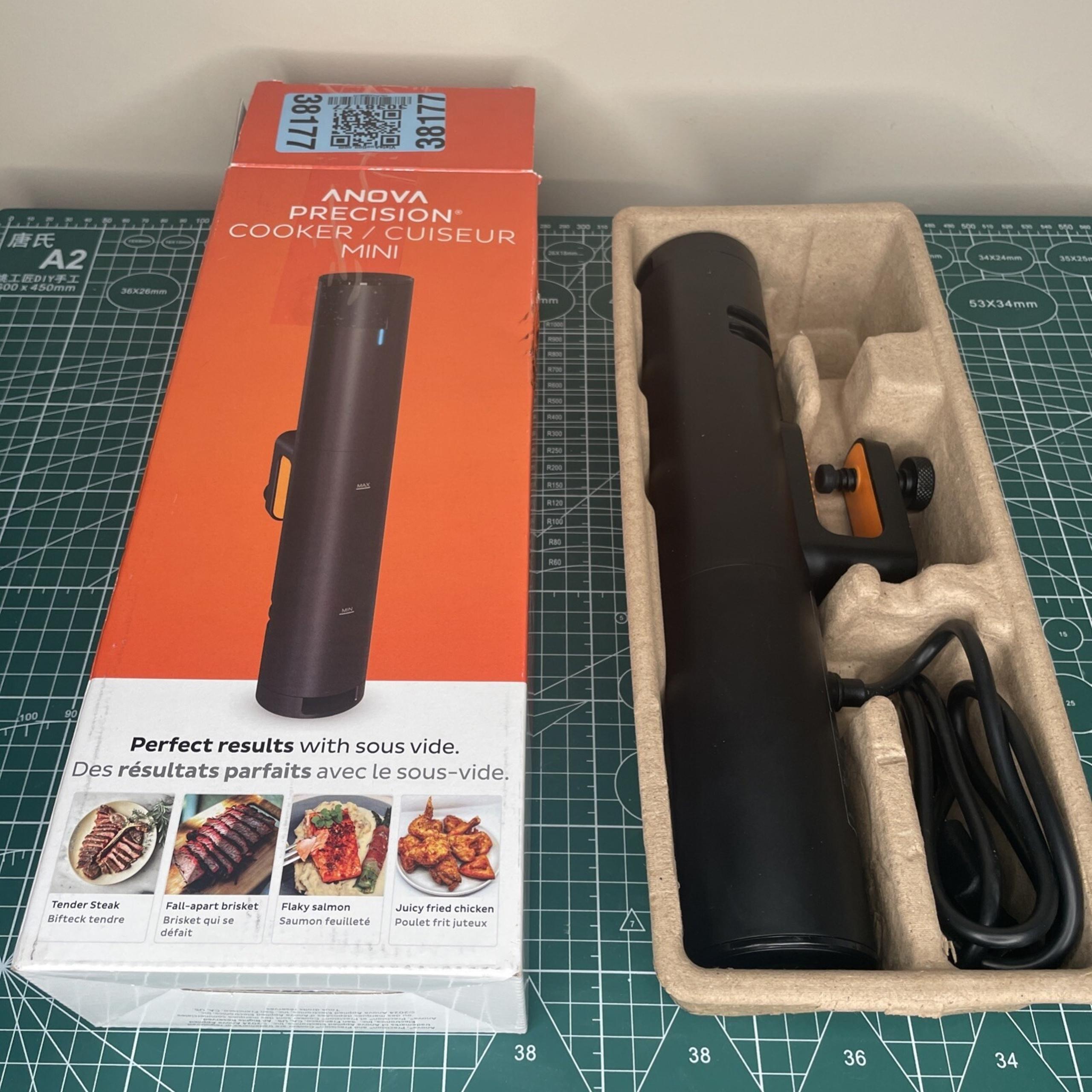 Anova Precision Cooker Mini Sous Vide Immersion Circulator 850W Black AN300-US00