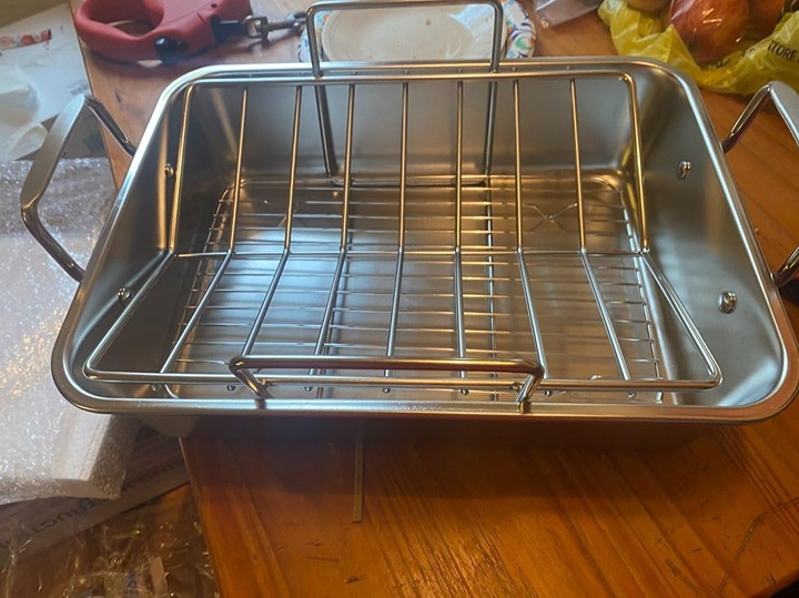 16” Roaster Roasting Pan with Baking Rack and V-shaped Rack